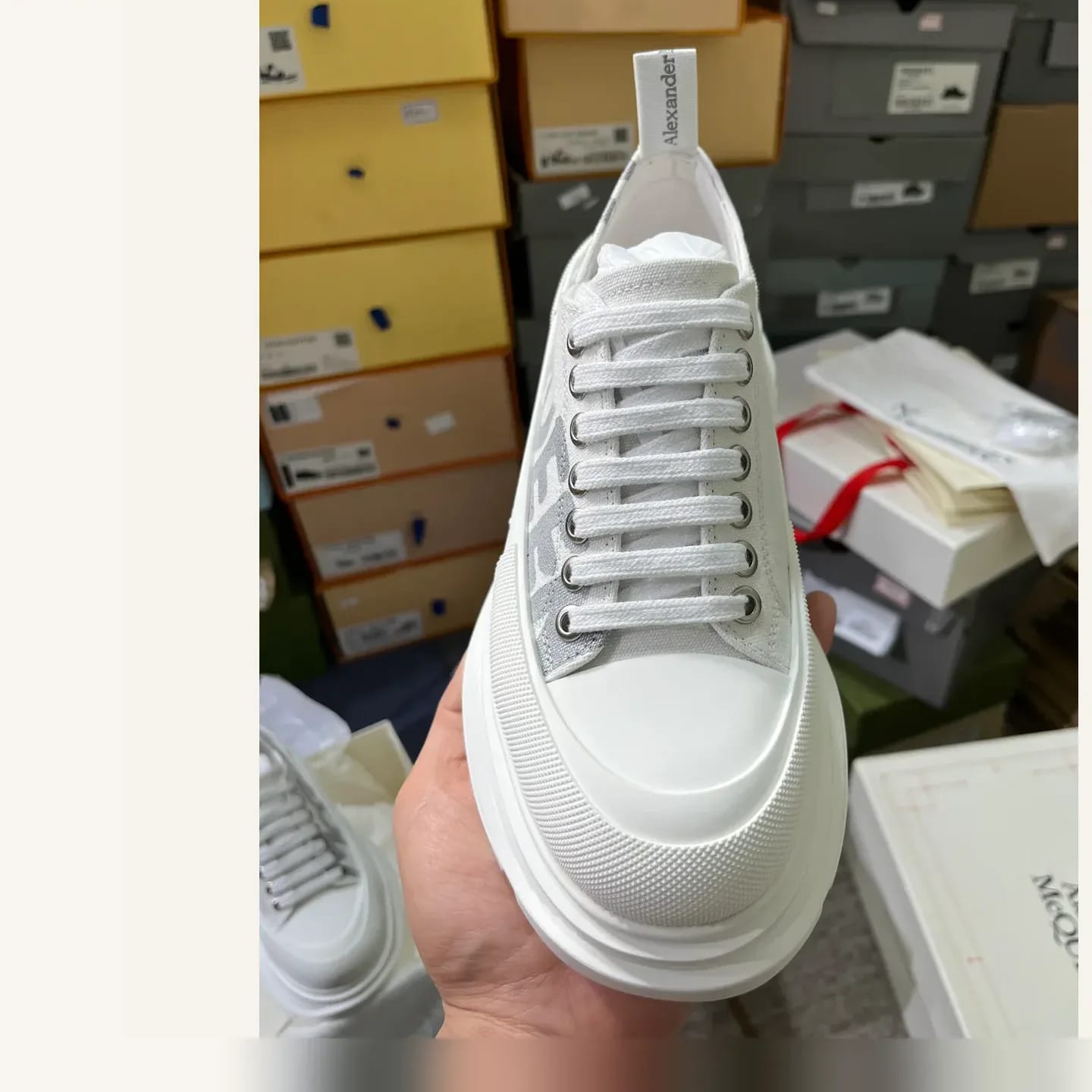 Alexander McQueen Oversized Sneaker 縮圖 3