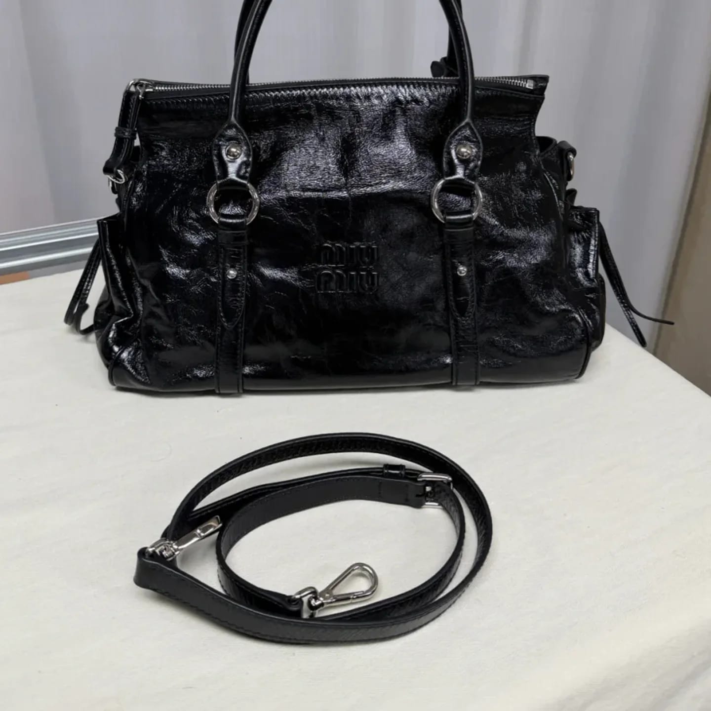 Miu Miu Shiny Leather Top-handle Bag 縮圖 1