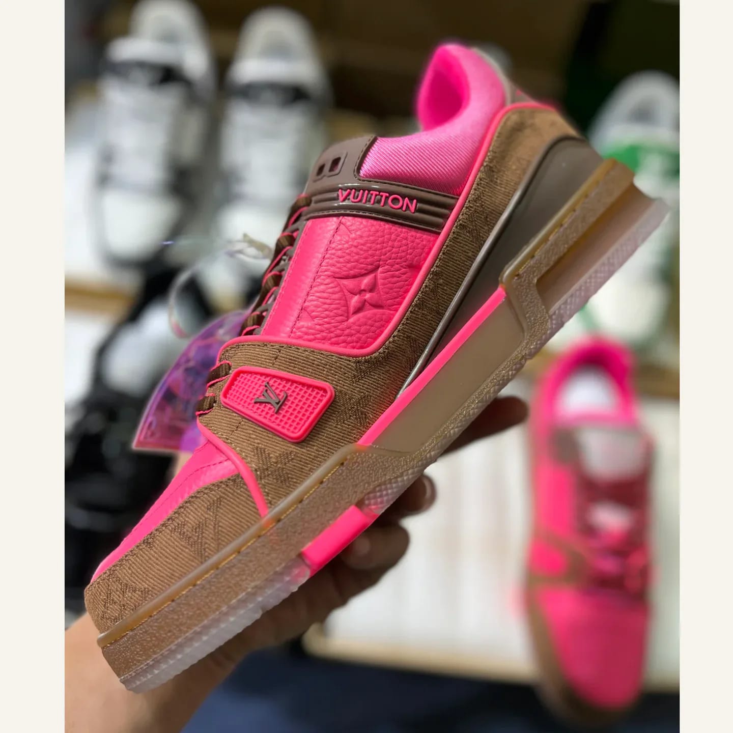 Valentino Garavani VLogo Low-top Sneaker 縮圖 2