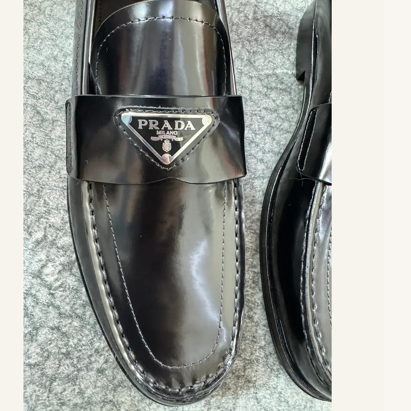 Prada Monolith Loafer 縮圖 3