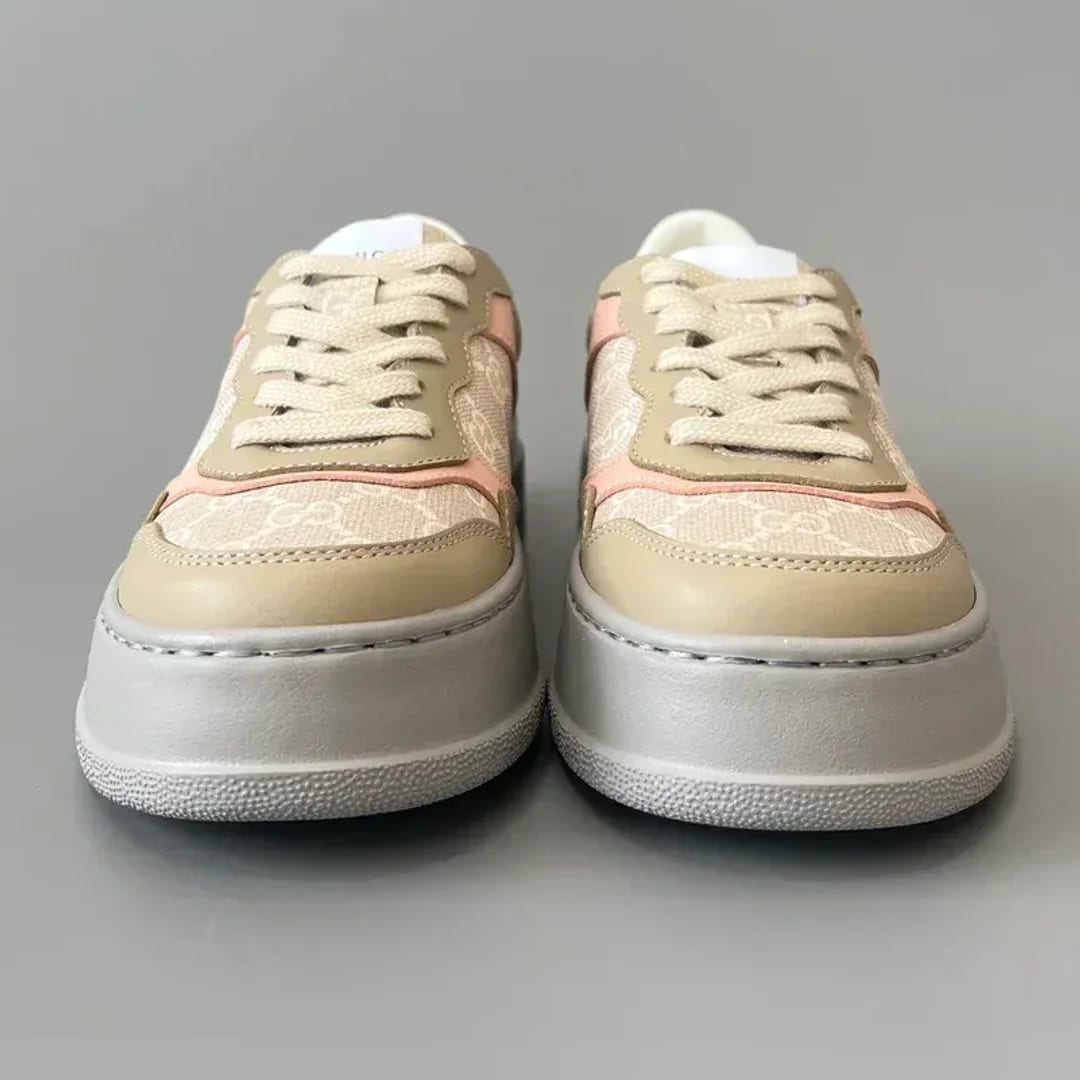 Gucci Chunky Sneaker with GG 縮圖 2