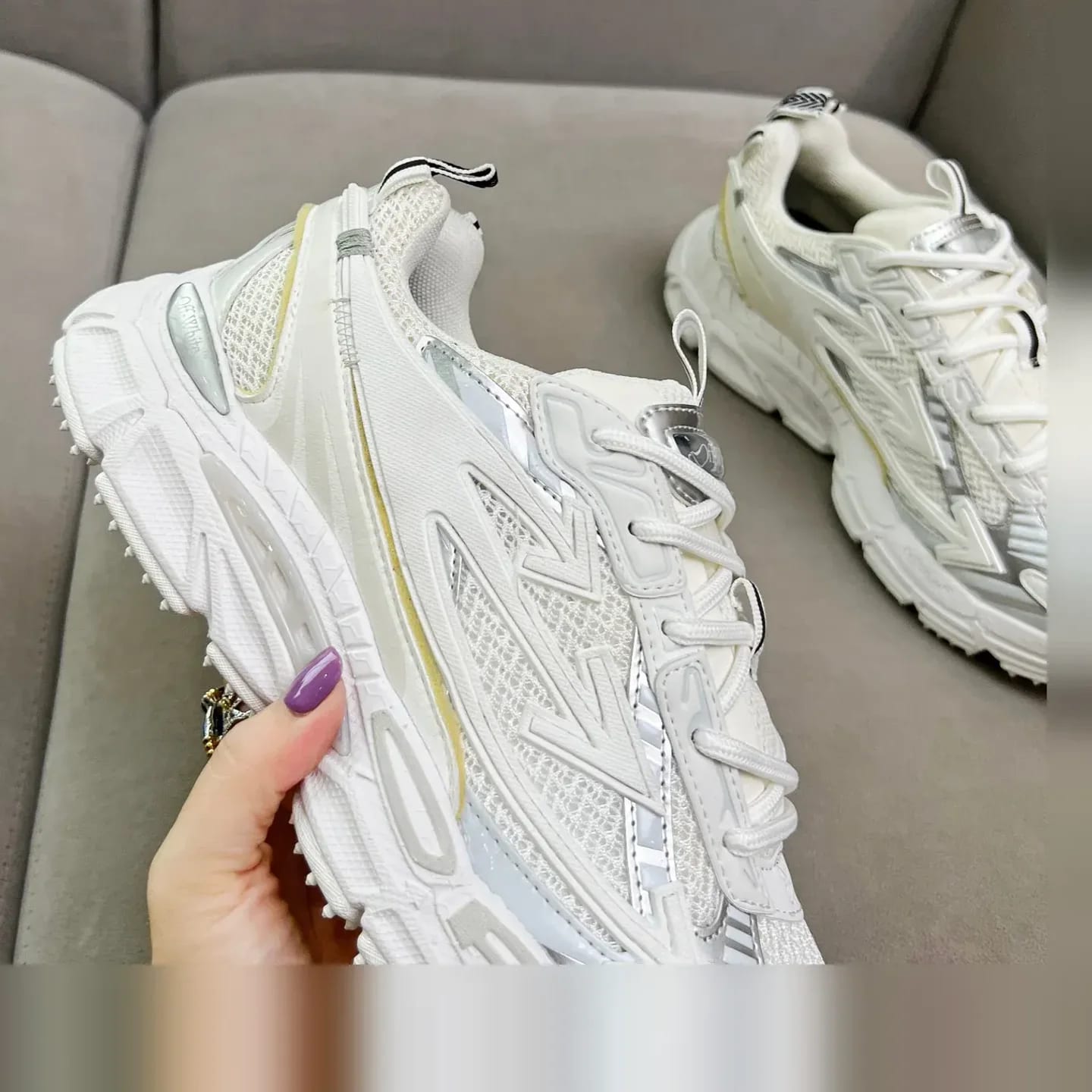 Off-White Right Arrow Sneaker 縮圖 2
