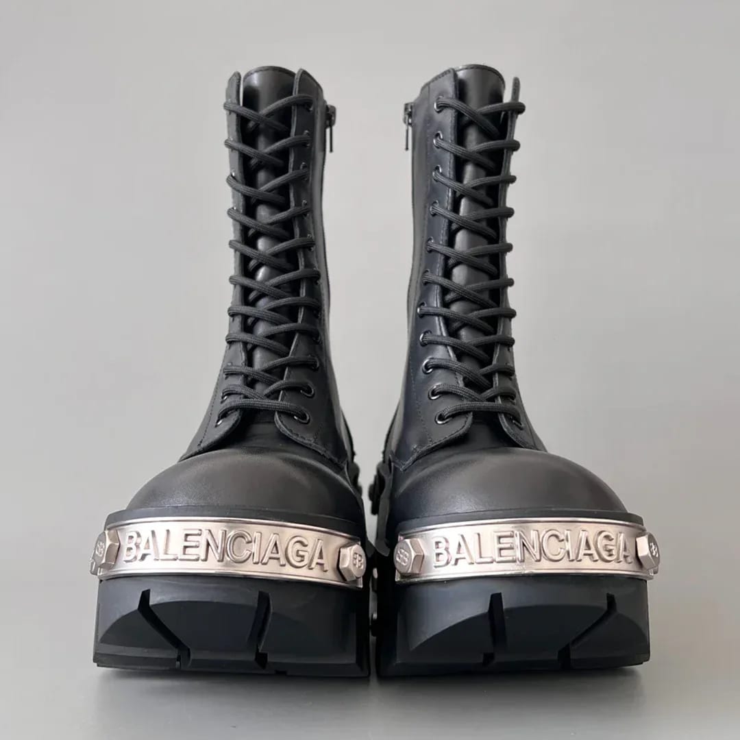 Balenciaga Bulldozer Lace-Up Boot 縮圖 2