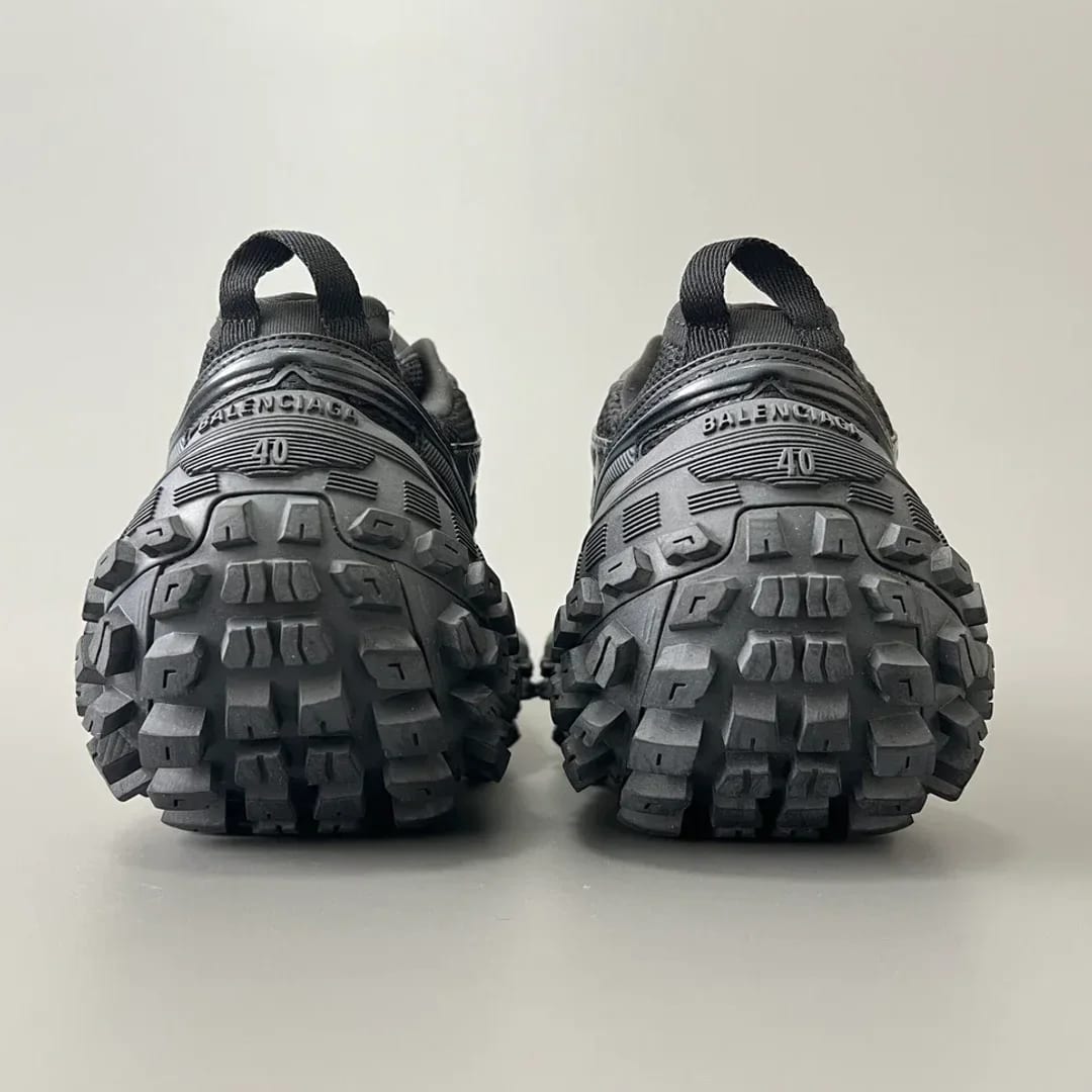 Balenciaga Defender Sneaker 縮圖 3