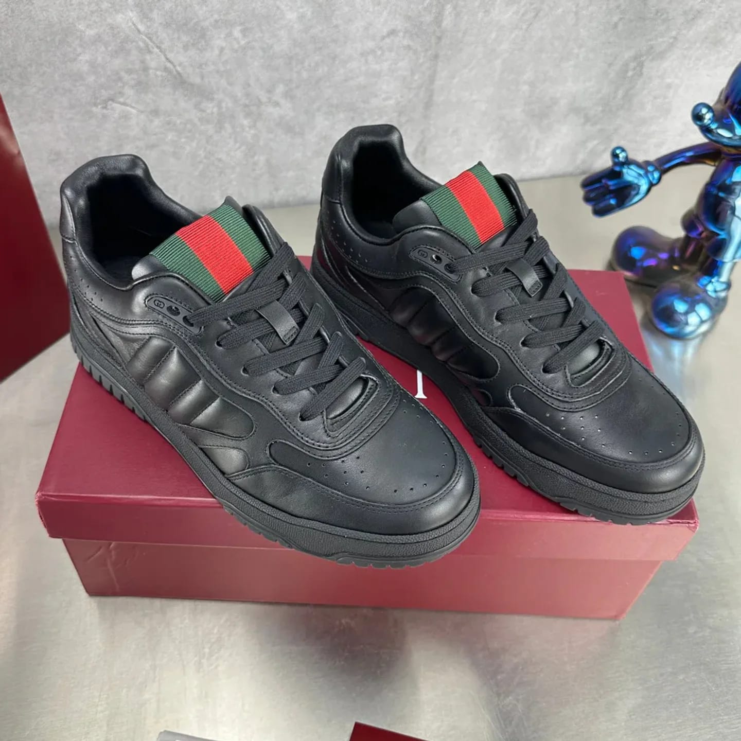 Gucci Distressed Basketball Sneaker 縮圖 2