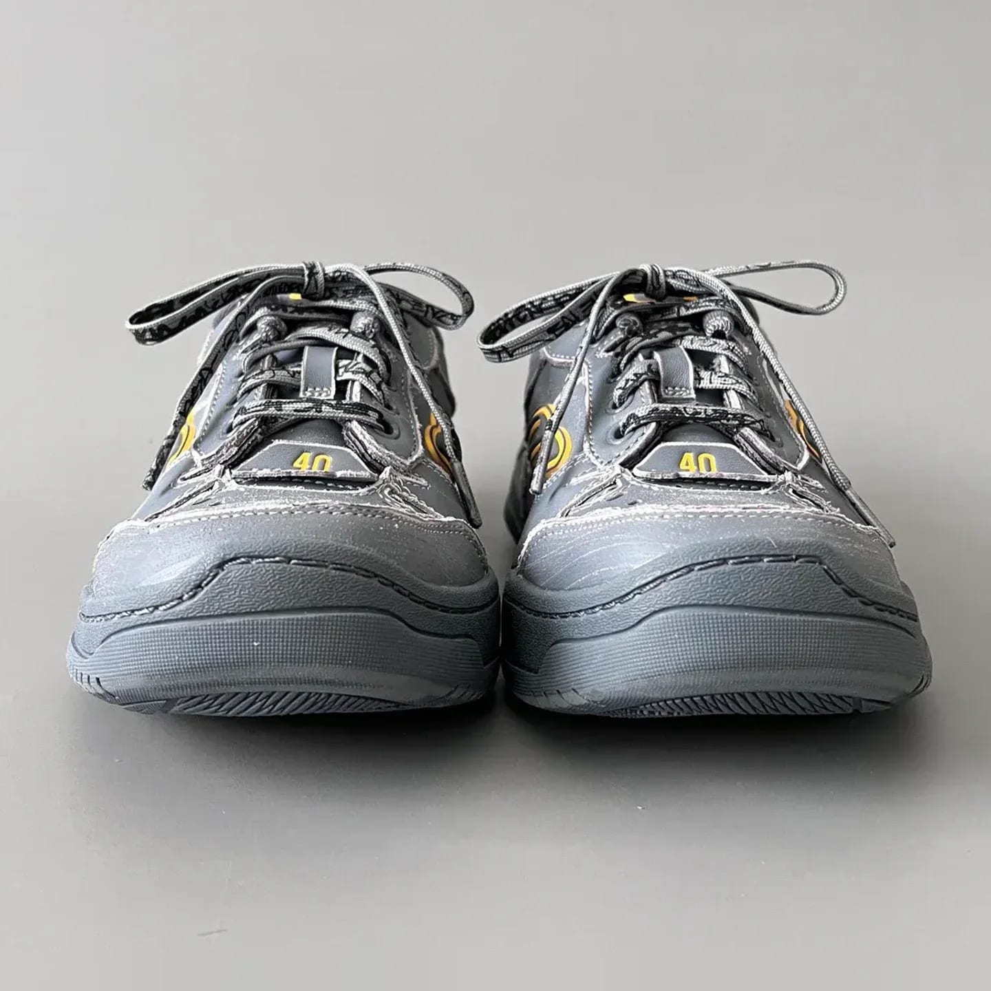 Balenciaga Hamptons Worn-Out Sneaker 縮圖 2