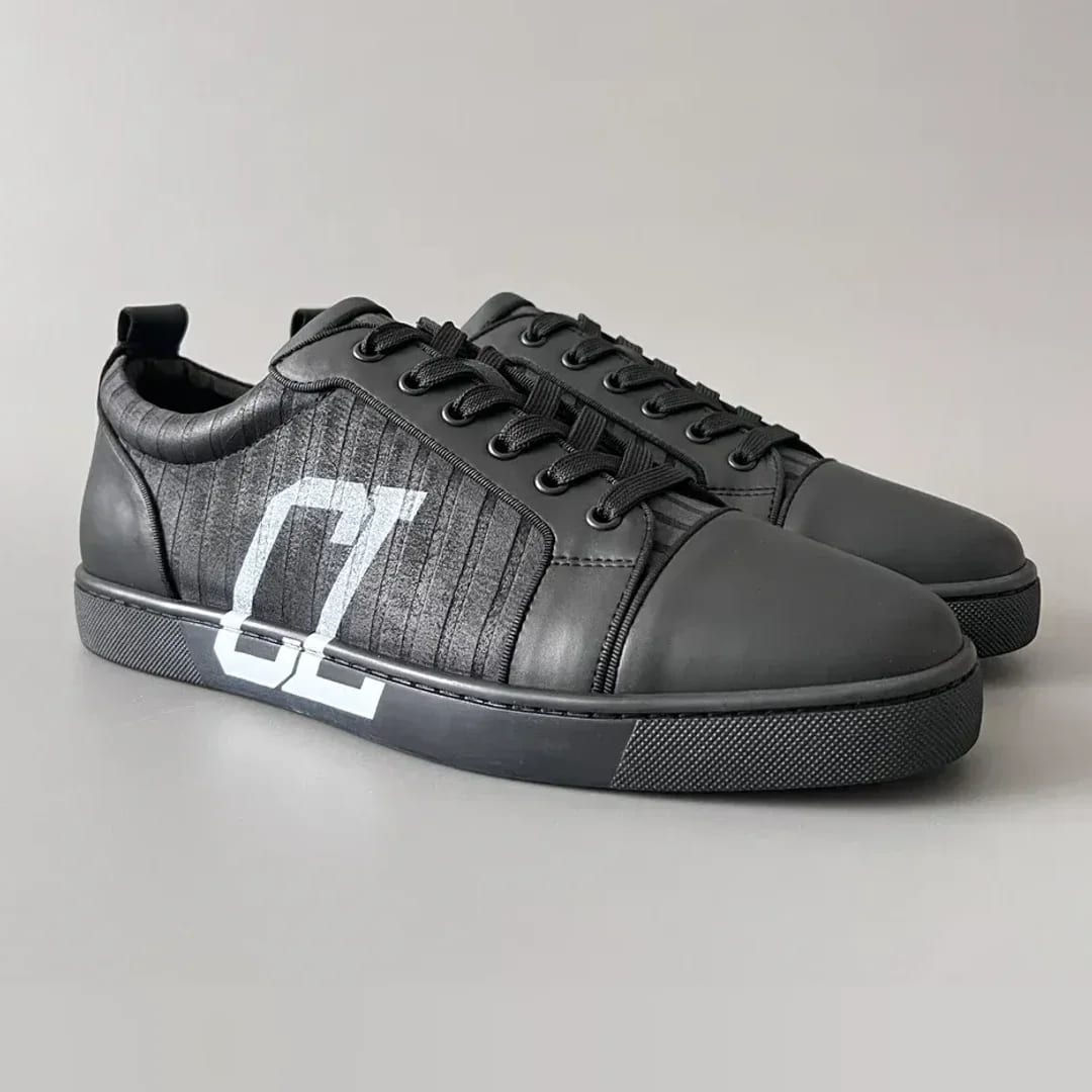 Christian Louboutin Louis Junior Spikes 縮圖 2