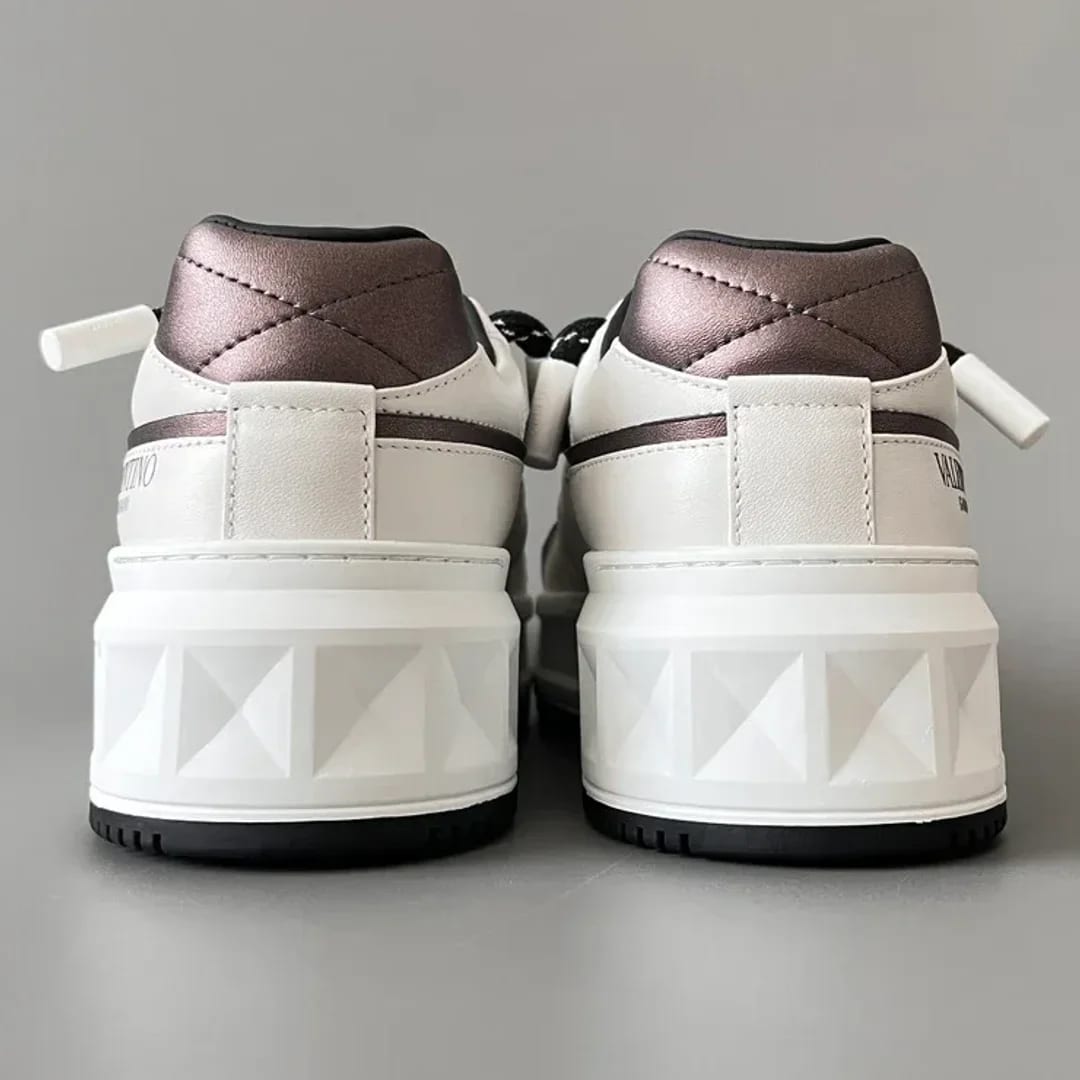 Valentino Garavani One Stud Sneaker 縮圖 3