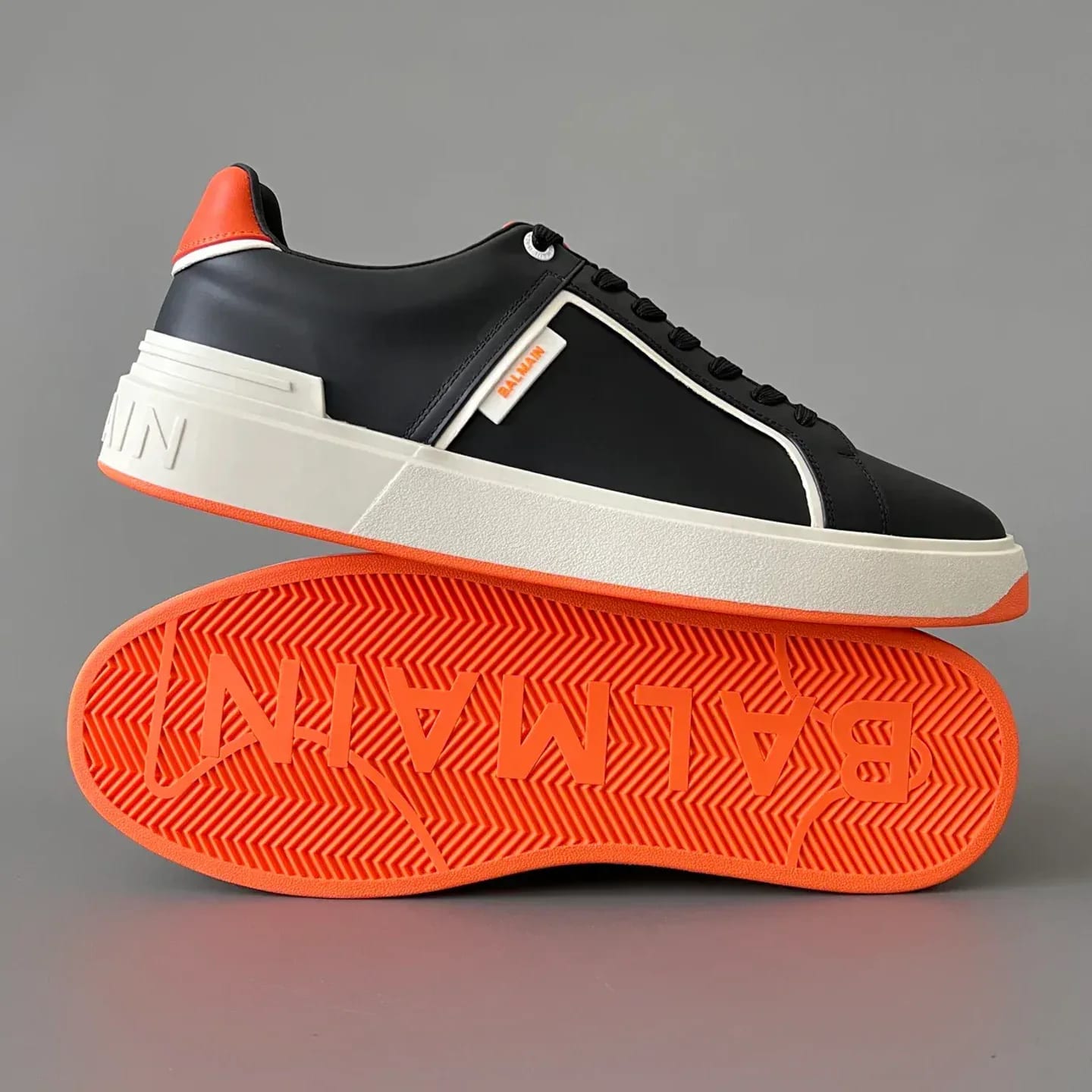 Balmain Logo-Strap Leather Slip-On Sneakers 縮圖 4