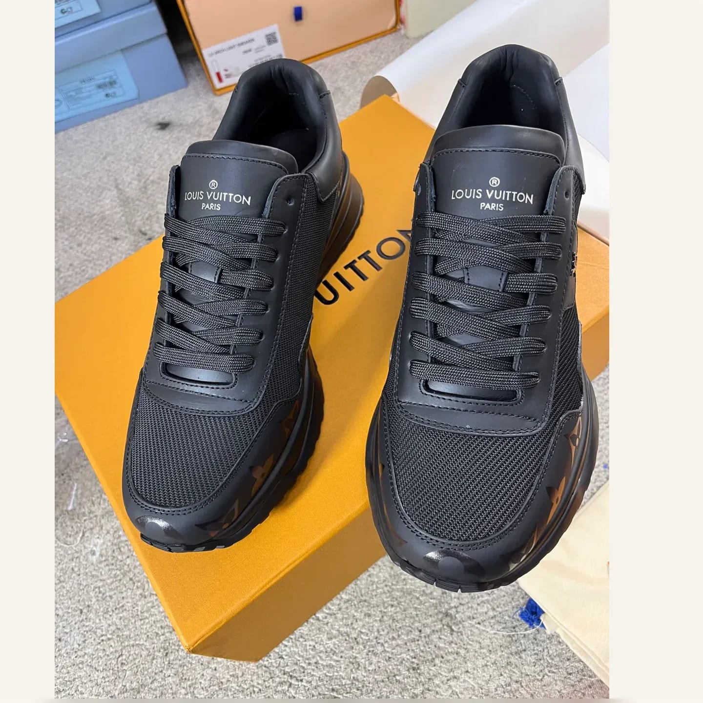 Louis Vuitton Run Away Sneaker 縮圖 2