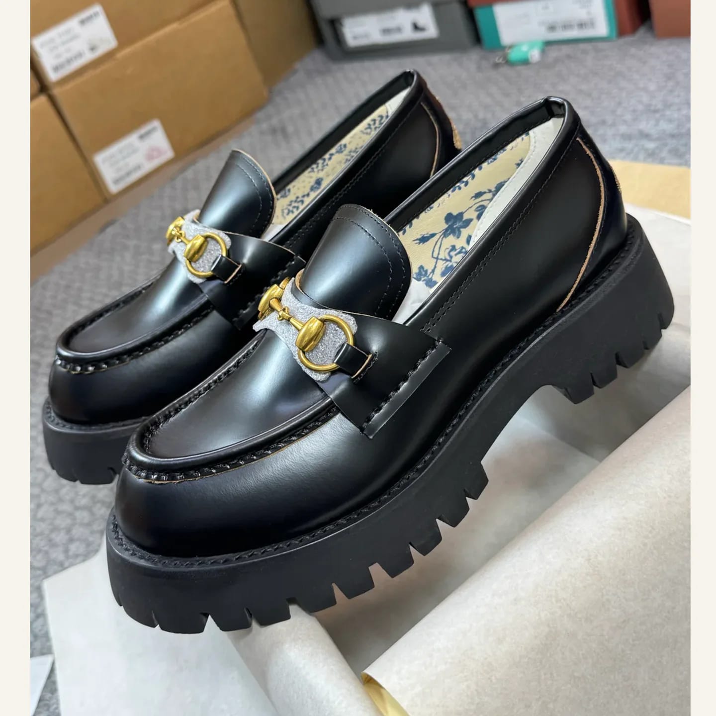 Gucci Lug-sole Horsebit Loafer 縮圖 1