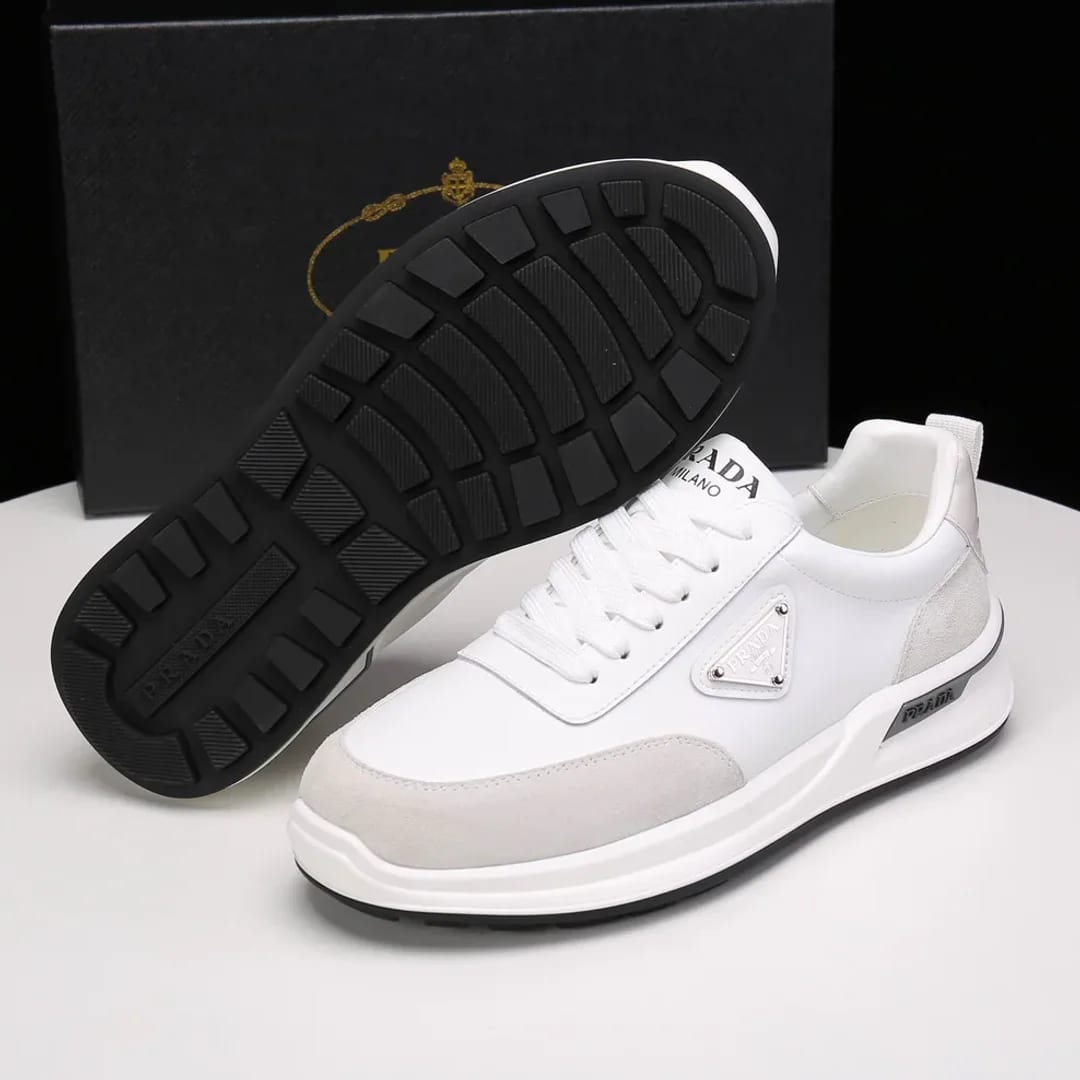 Prada Leather Low-top Sneaker 縮圖 4