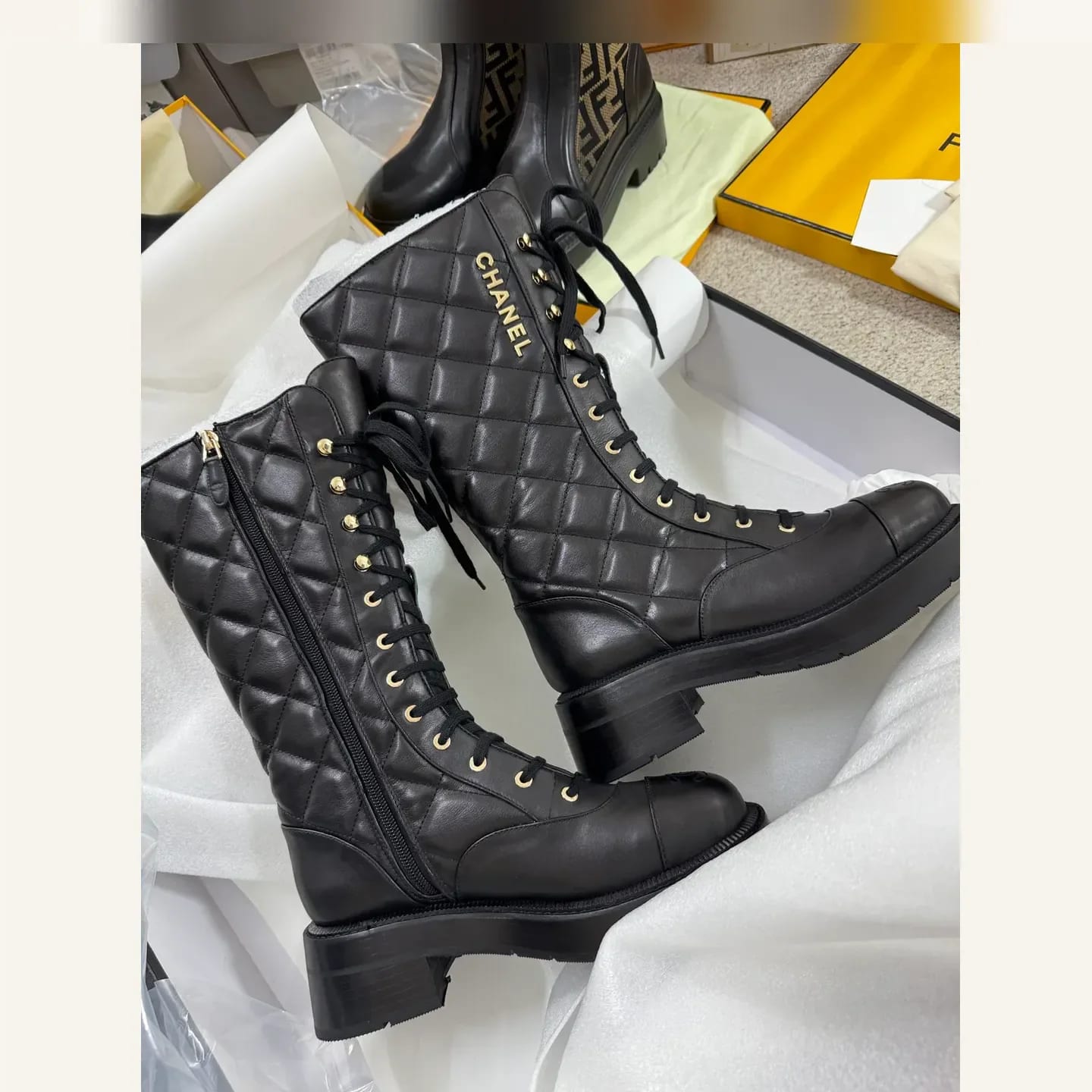 CHANEL CC Lace-up Combat Boot 縮圖 4