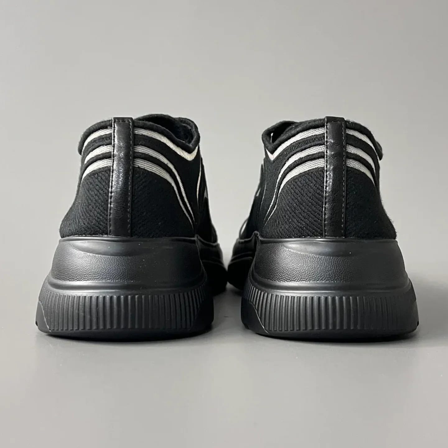 Chanel Mesh & Mixed-Fiber Sneakers 縮圖 3