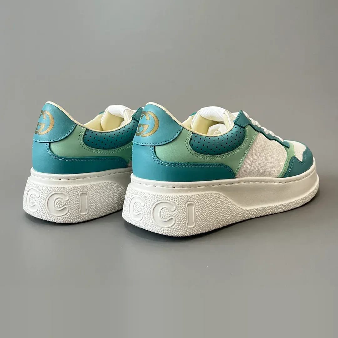 Gucci Chunky Sneaker with GG 縮圖 2