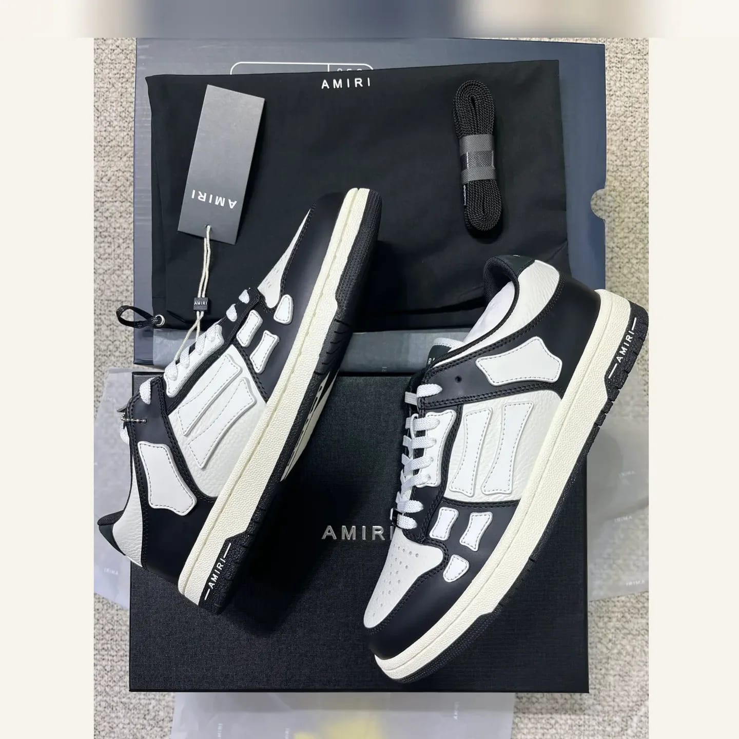Amiri Skeleton Low-top Sneaker 縮圖 1