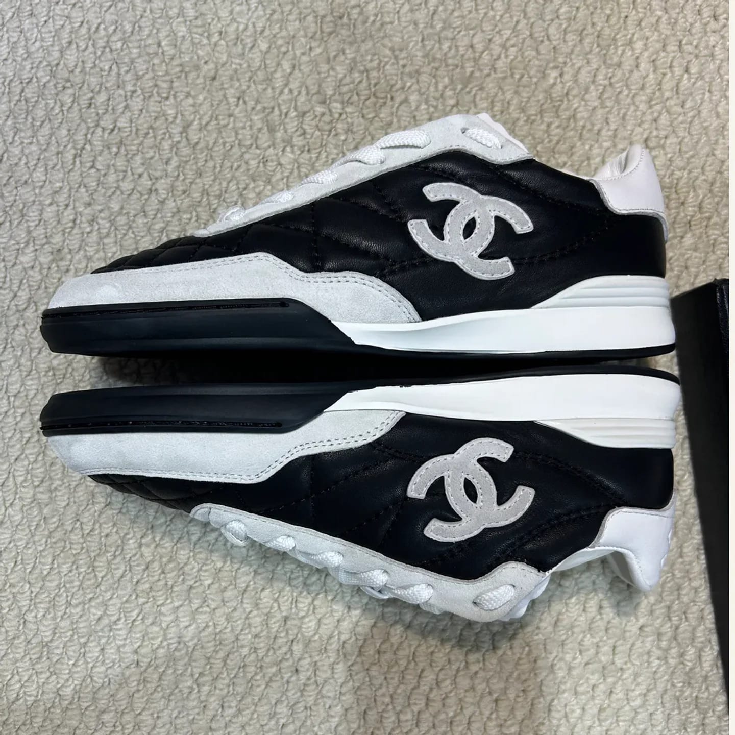 CHANEL CC Low-top Sneaker 縮圖 3
