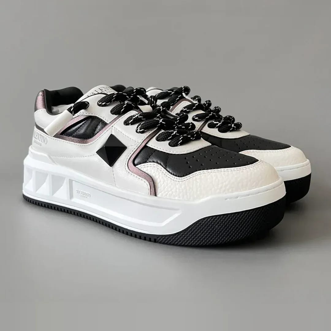 Valentino Garavani One Stud Sneaker 縮圖 2