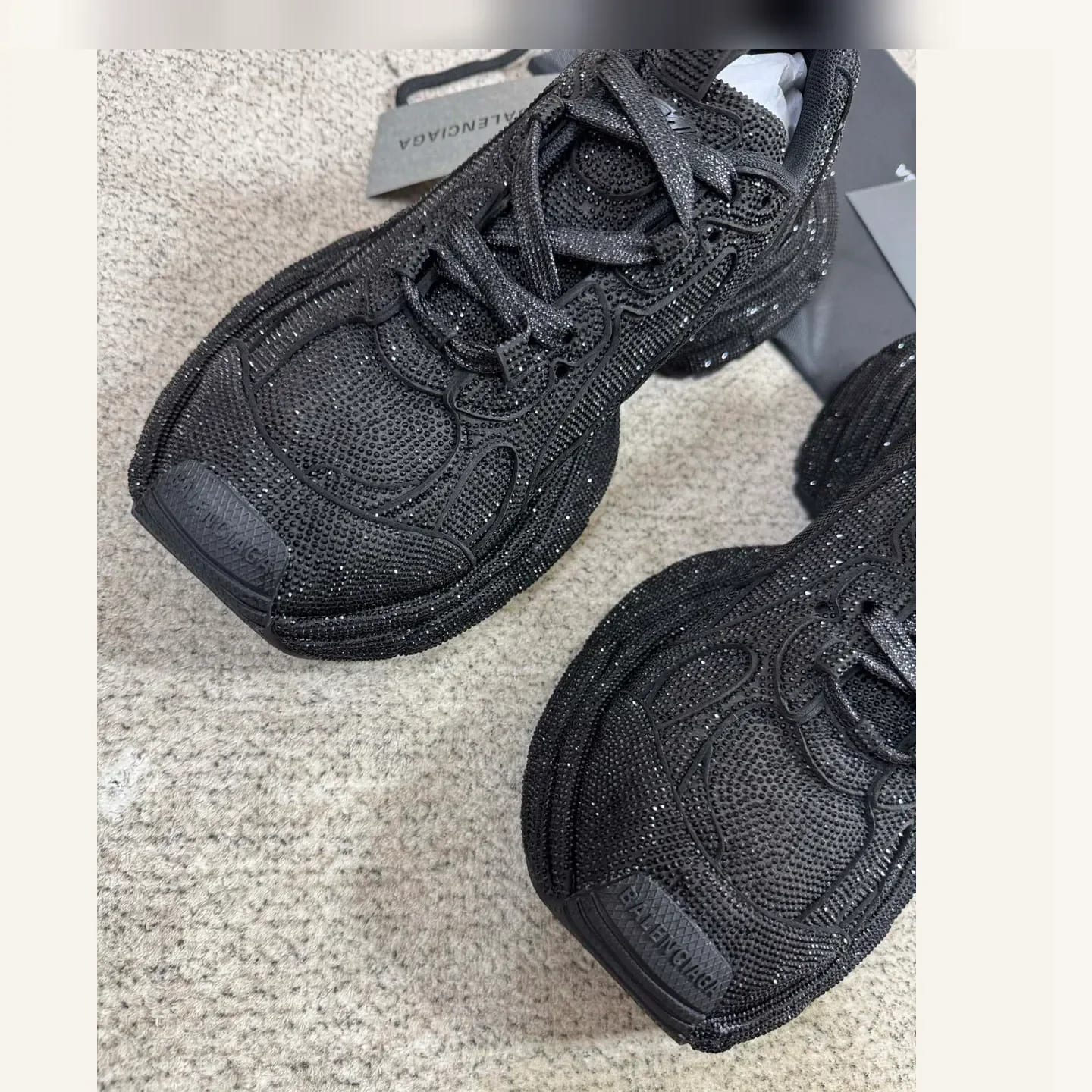 Balenciaga Crystal Triple S Sneaker 縮圖 3