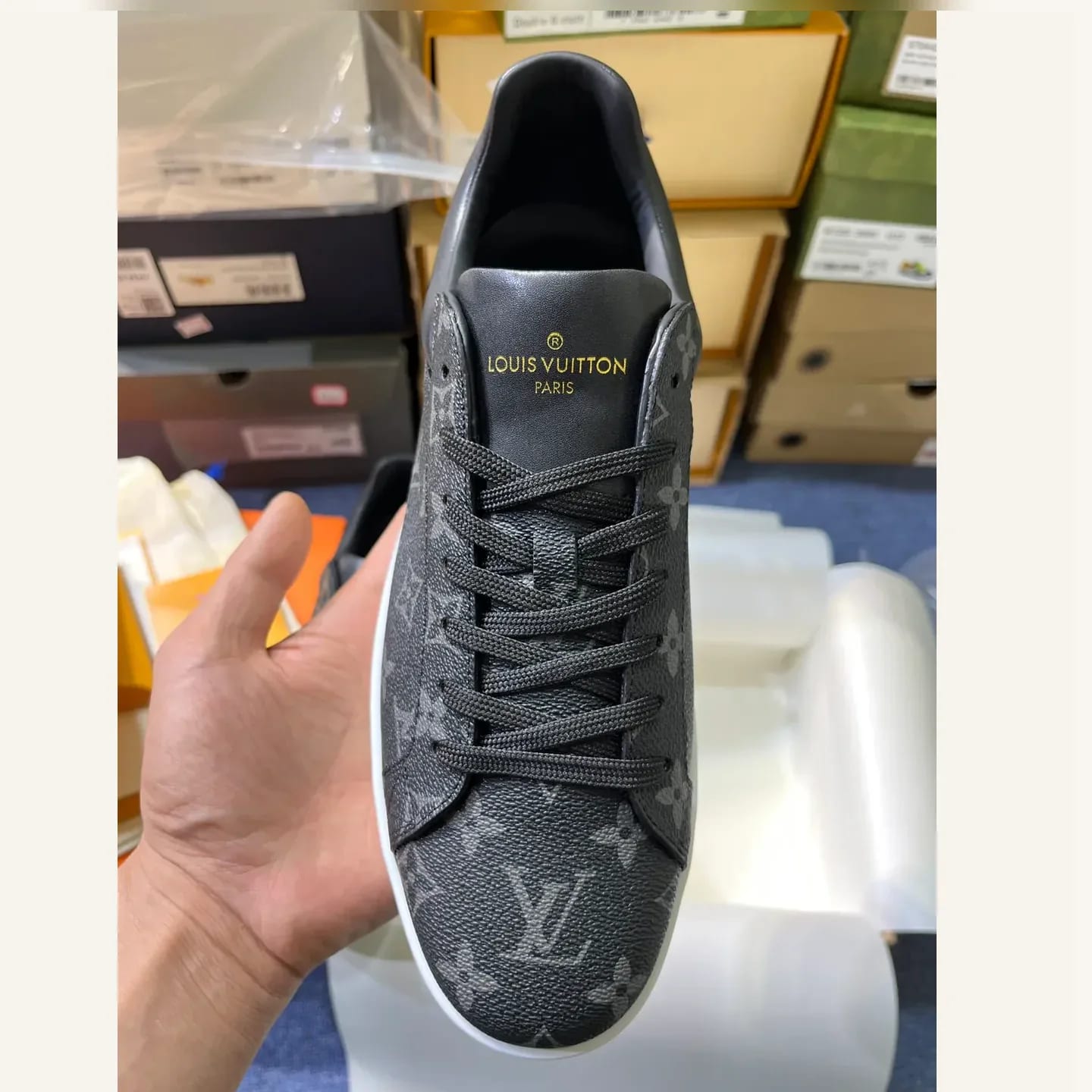 Louis Vuitton Monogram Low-top Sneaker 縮圖 3