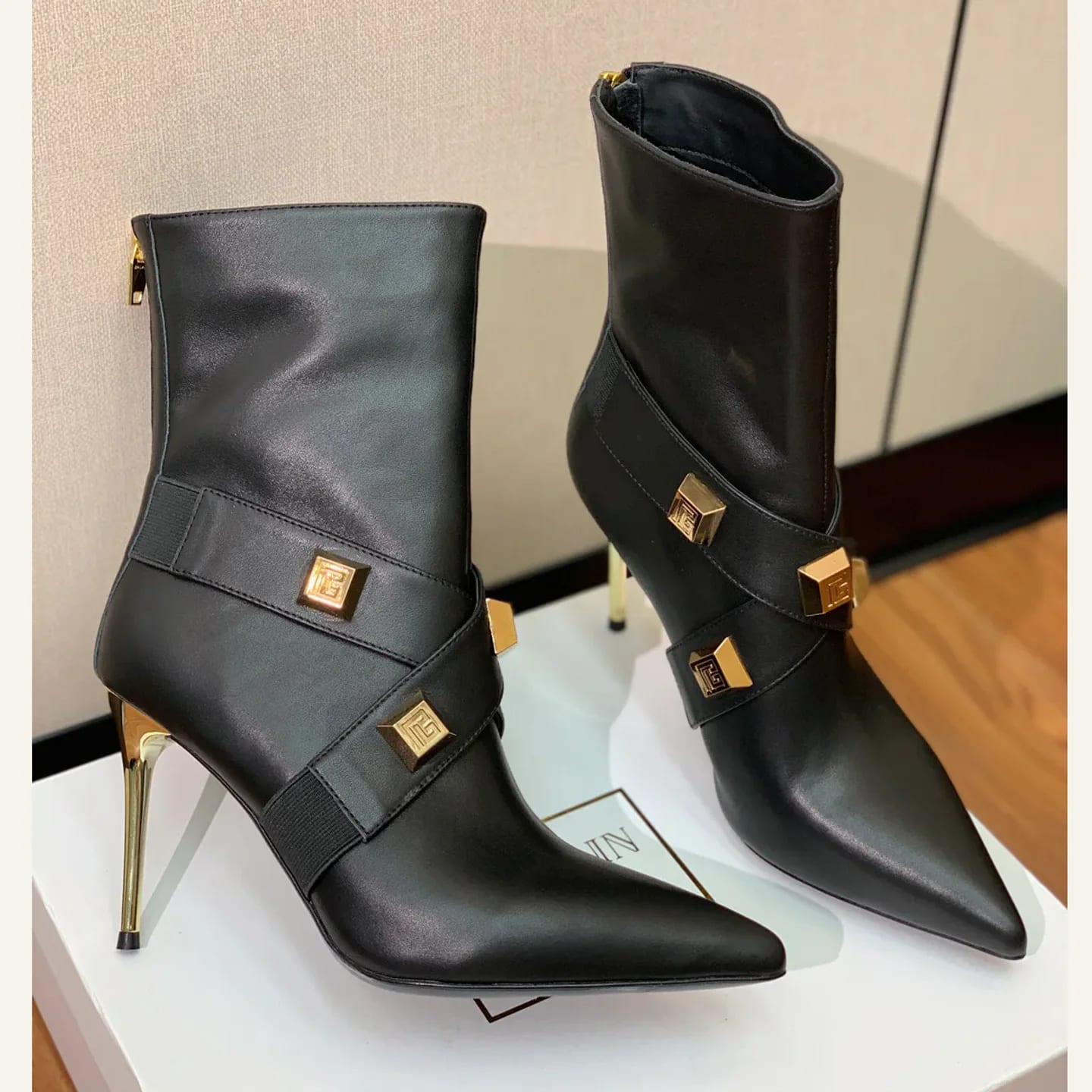 Balmain Buckle Ankle Boot 縮圖 2