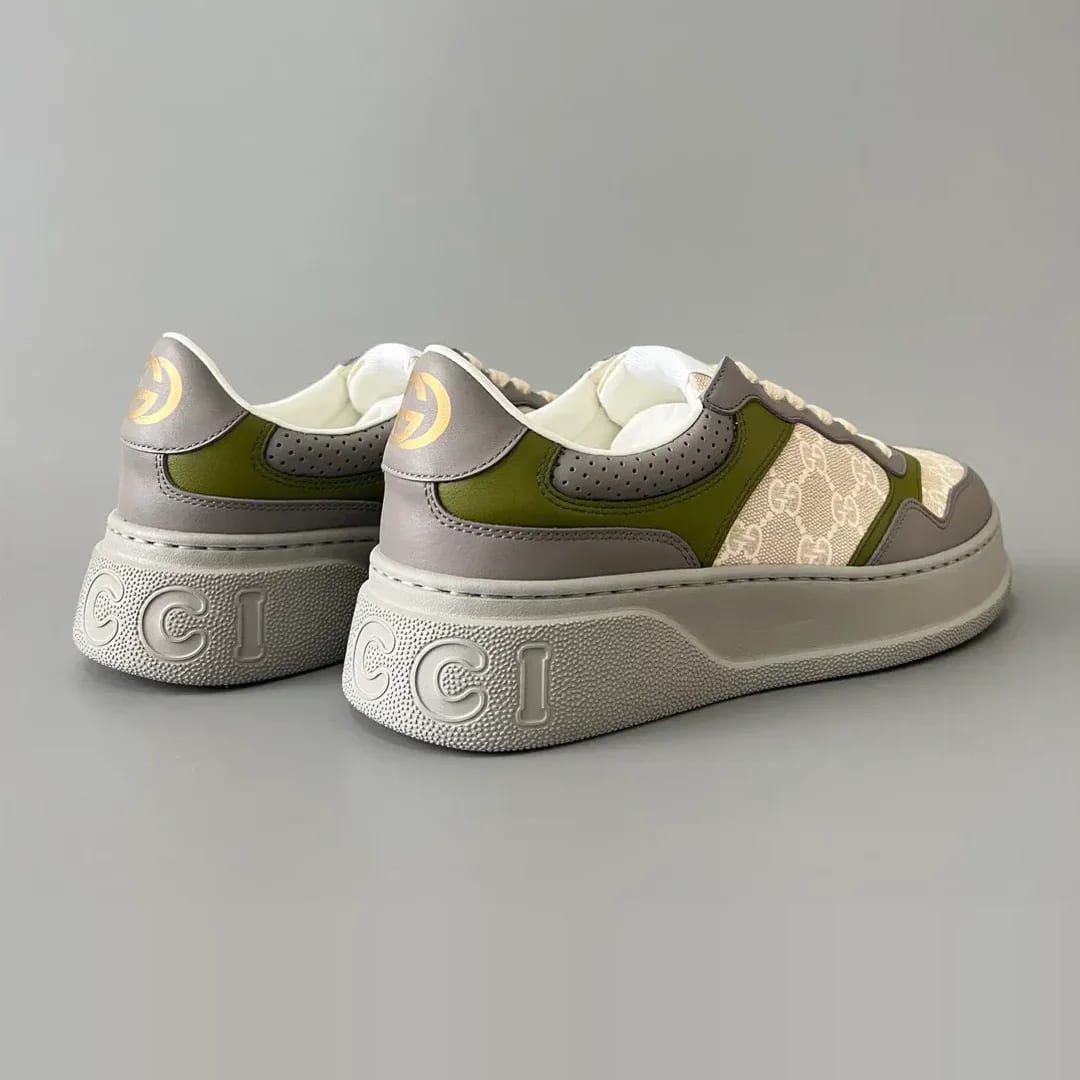 Gucci Chunky Sneaker with GG 縮圖 3