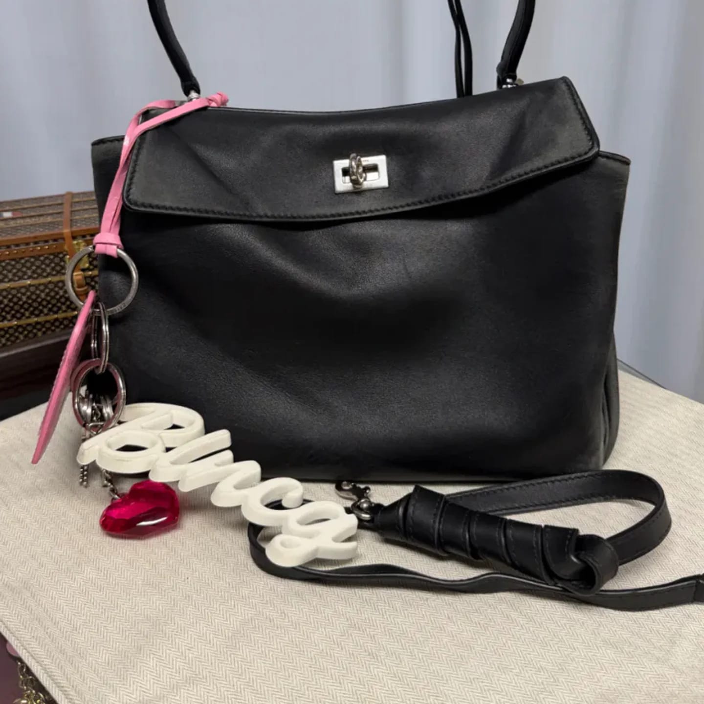 Balenciaga Rodeo Handbag Medium 縮圖 1