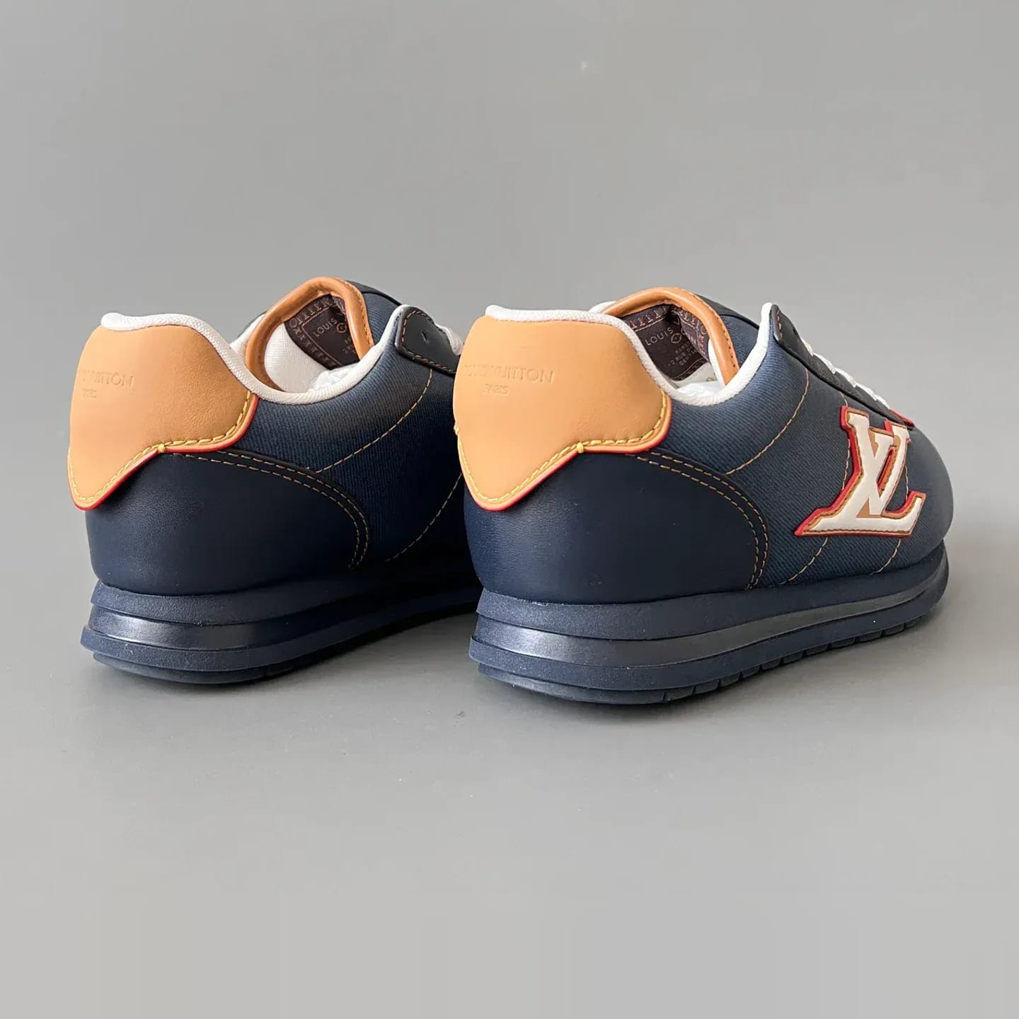 Louis Vuitton LV BUTTERSOFT Sneaker 縮圖 2
