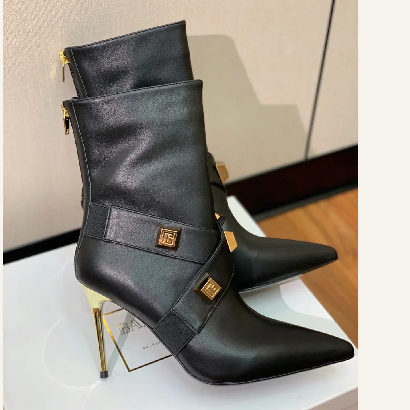 Balmain Buckle Ankle Boot 縮圖 3