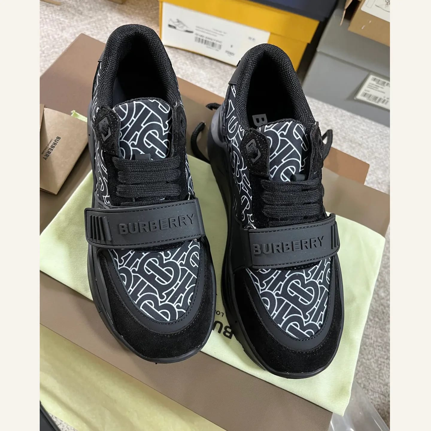 Burberry TB Monogram Sneaker 縮圖 3