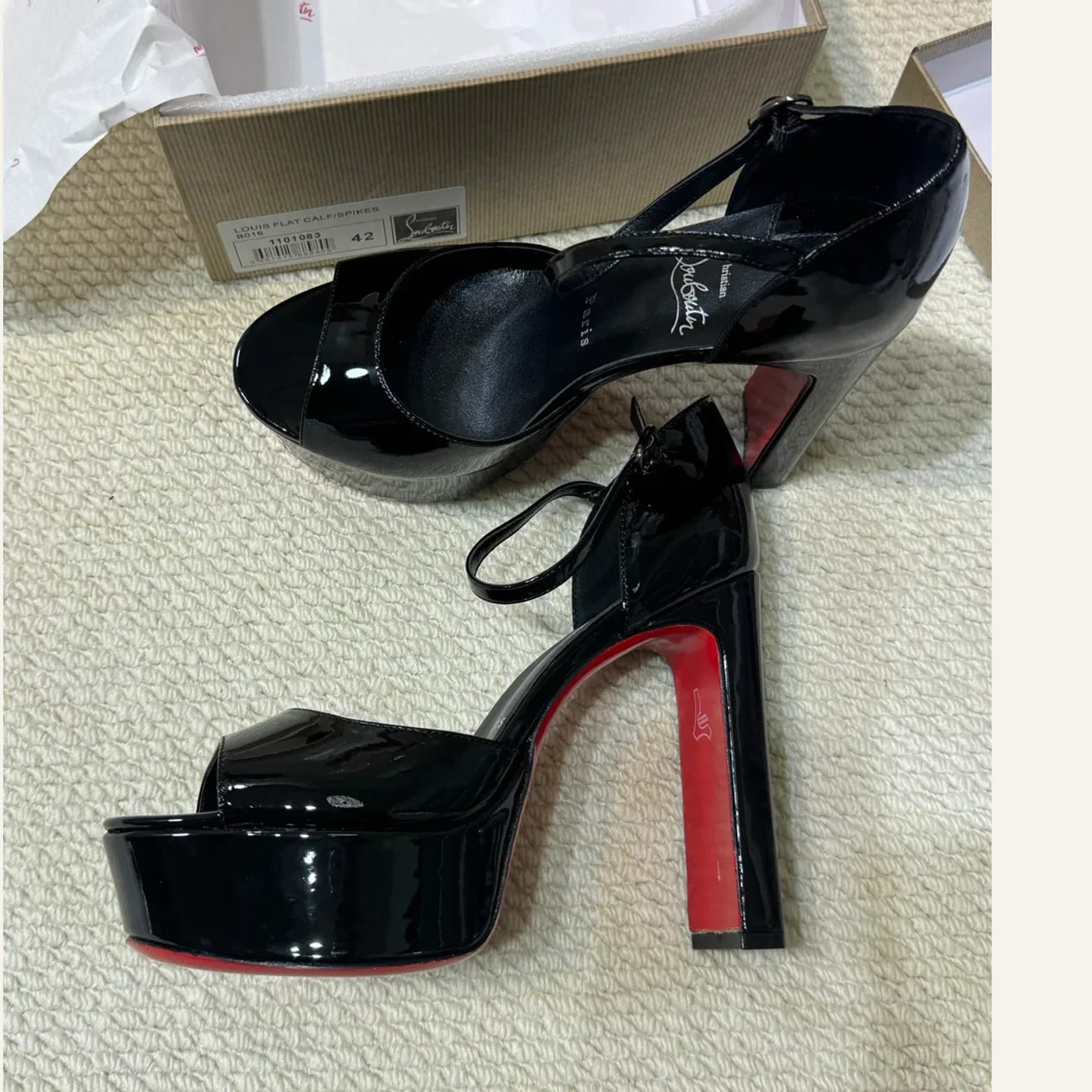 Christian Louboutin New Very Privé Peep-toe Pump 縮圖 3