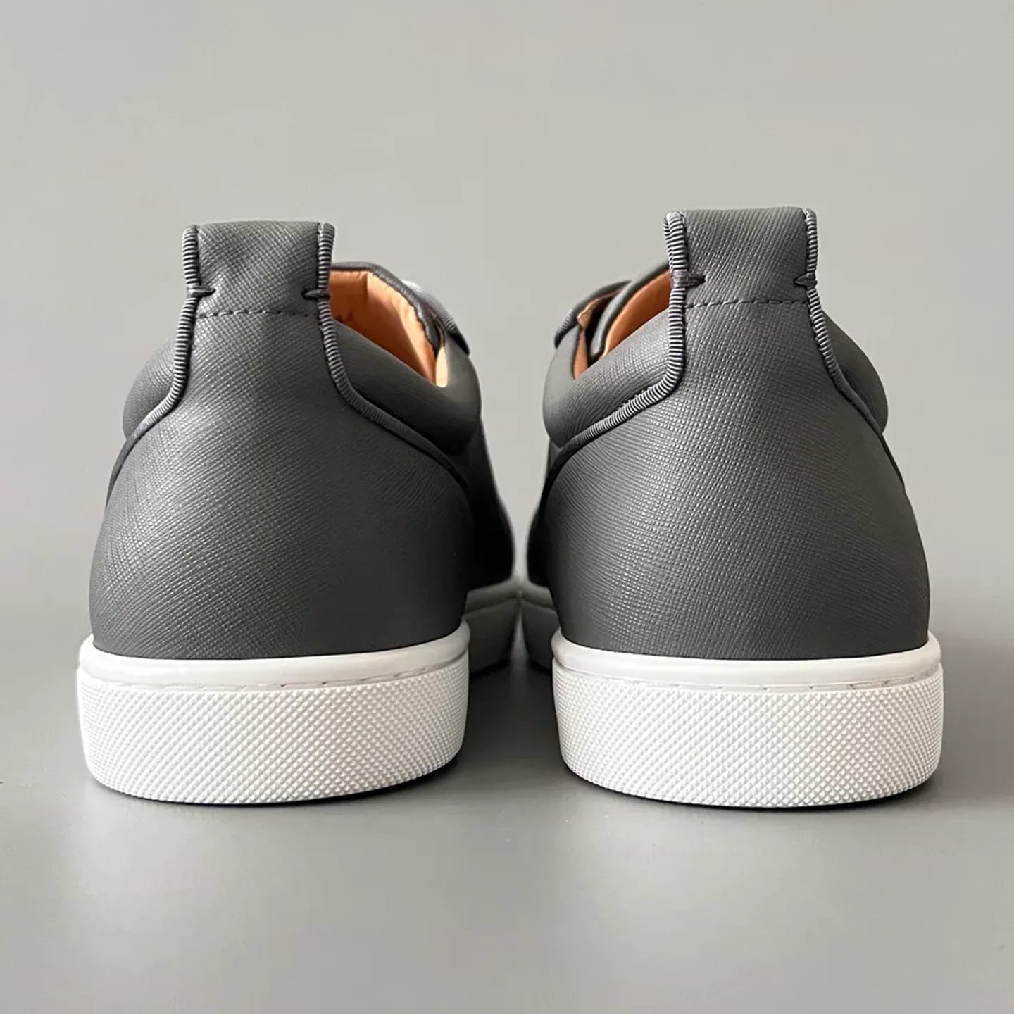 Christian Louboutin Louis Junior Spikes 縮圖 3