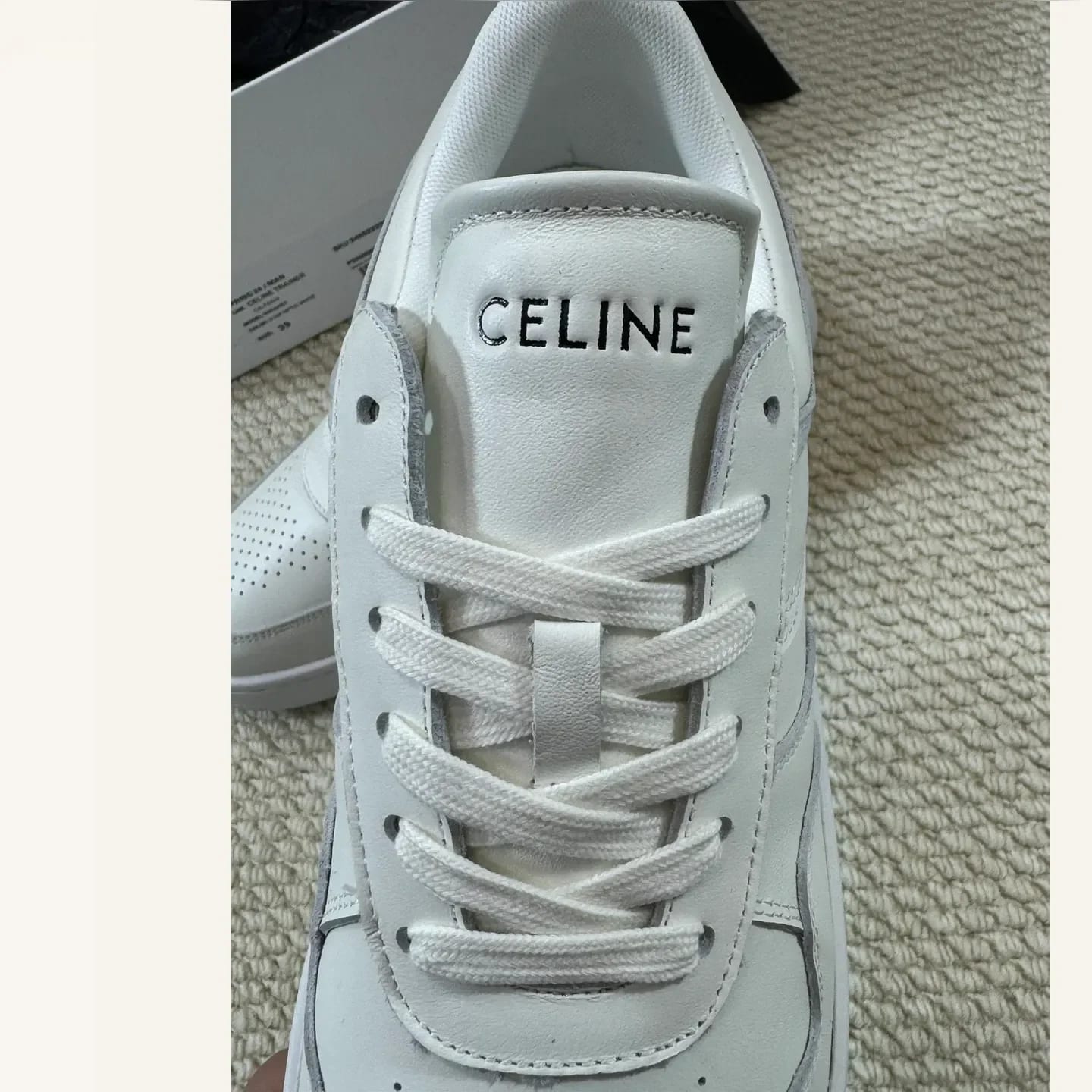 CELINE Triomphe Low-top Sneaker 縮圖 2