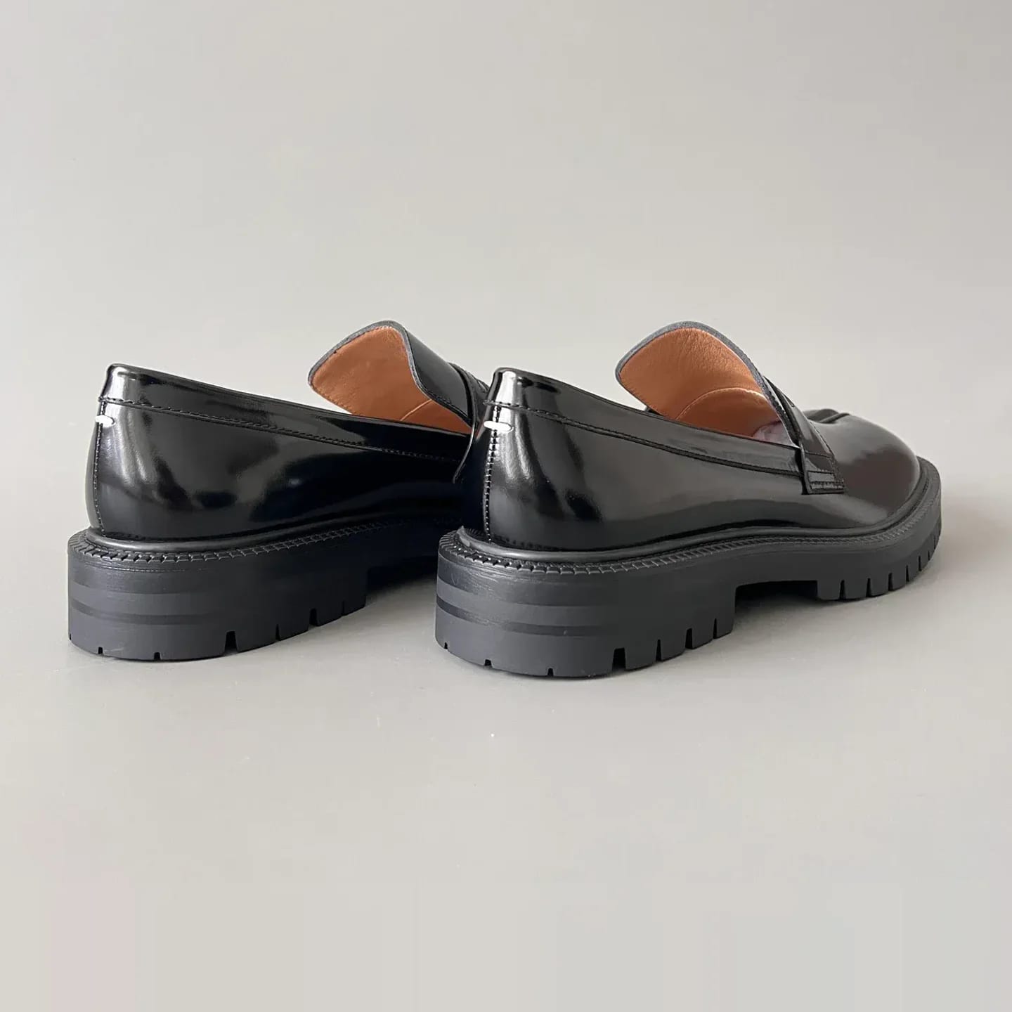 Maison Margiela Tabi Loafers 縮圖 2