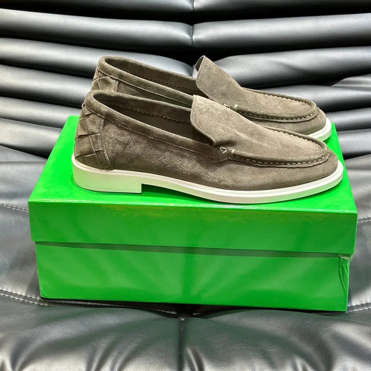 Bottega Veneta Suede Slip-on 縮圖 3