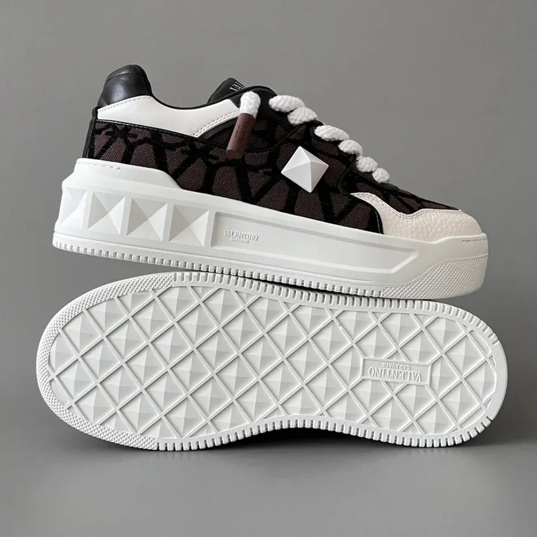Valentino Garavani One Stud Sneaker 縮圖 4