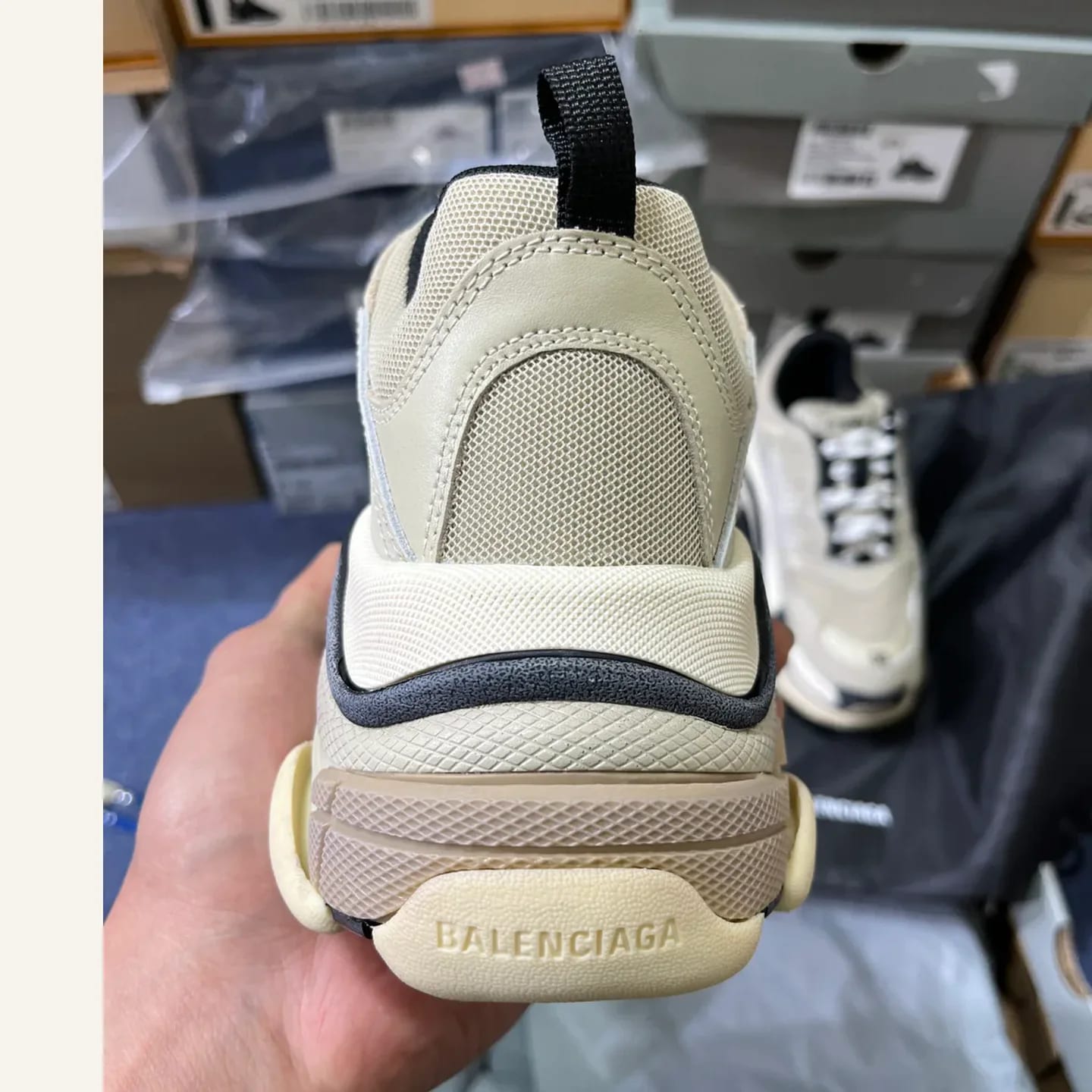 Balenciaga Runner Sneaker 縮圖 4