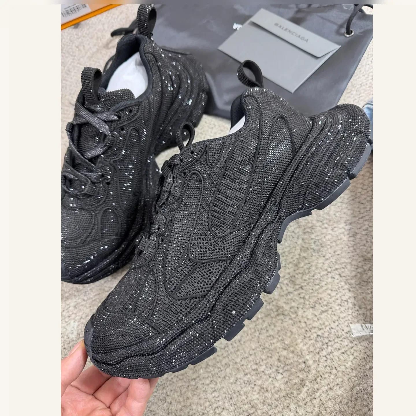 Balenciaga Crystal Triple S Sneaker 縮圖 4