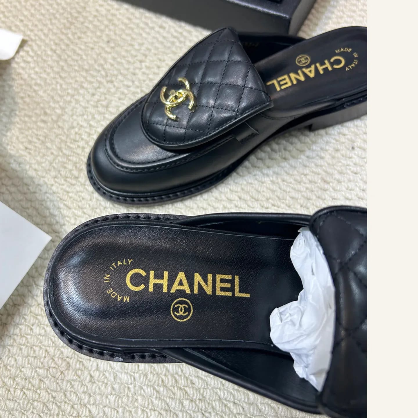 CHANEL Quilted CC Loafer 縮圖 4