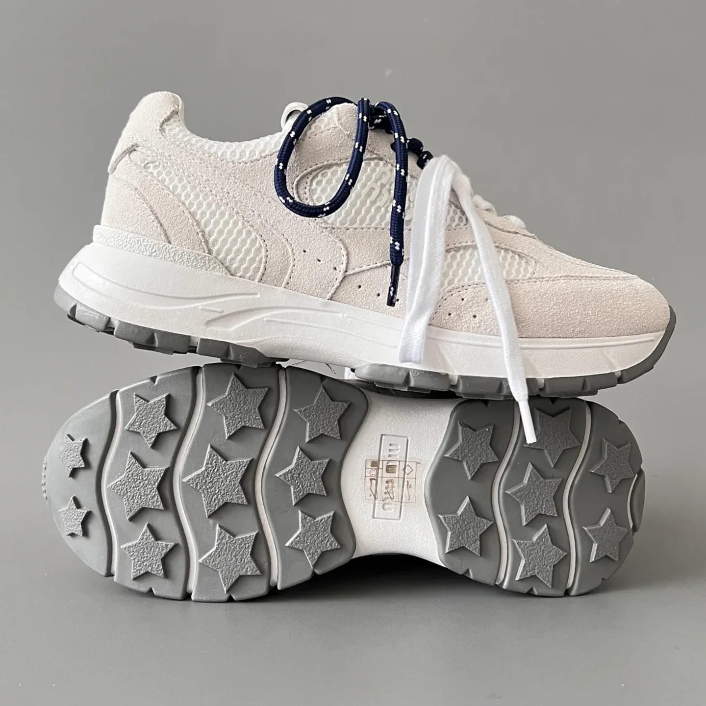 Miu Miu Leather Sneakers 縮圖 4