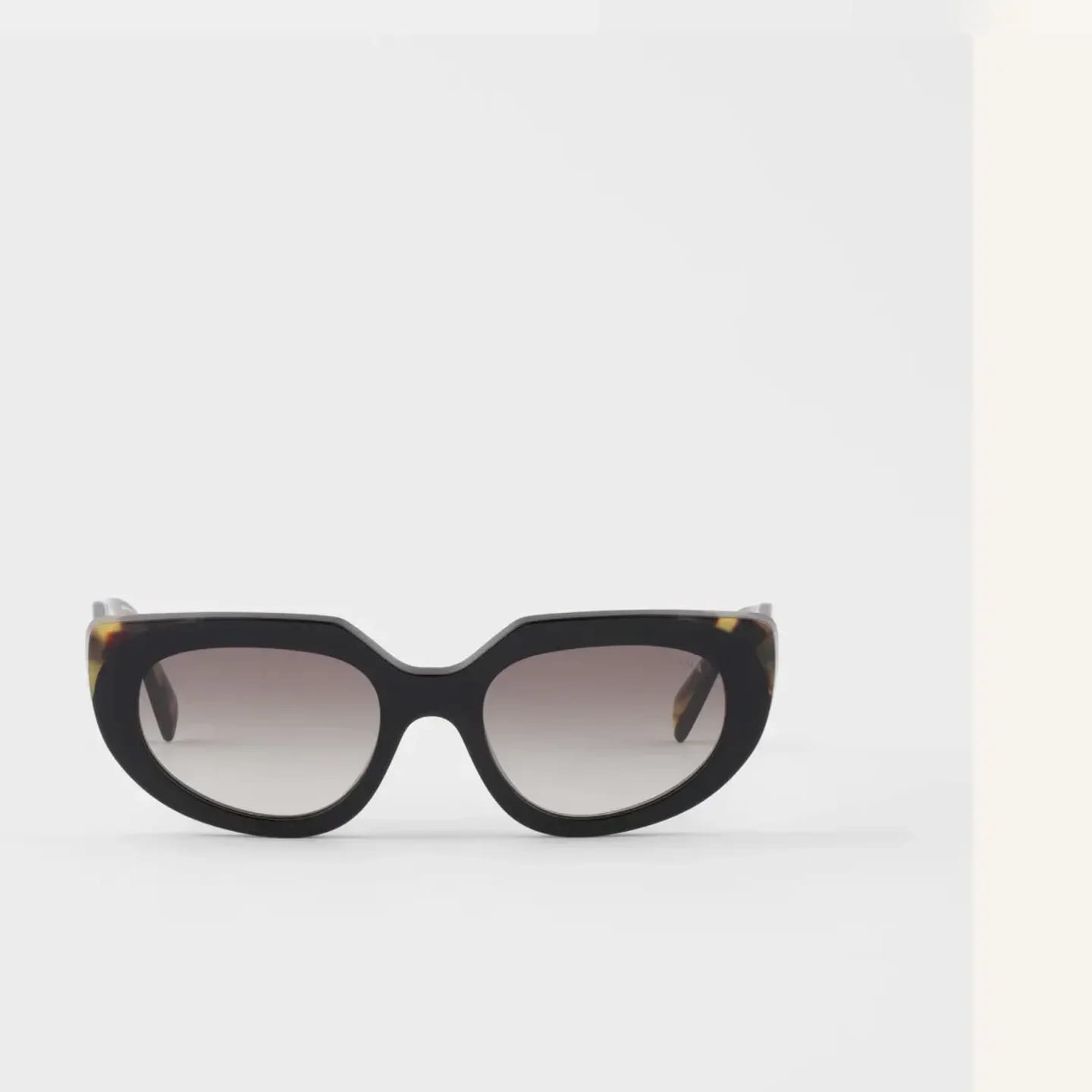 Prada Sunglasses With Prada Logo 縮圖 1