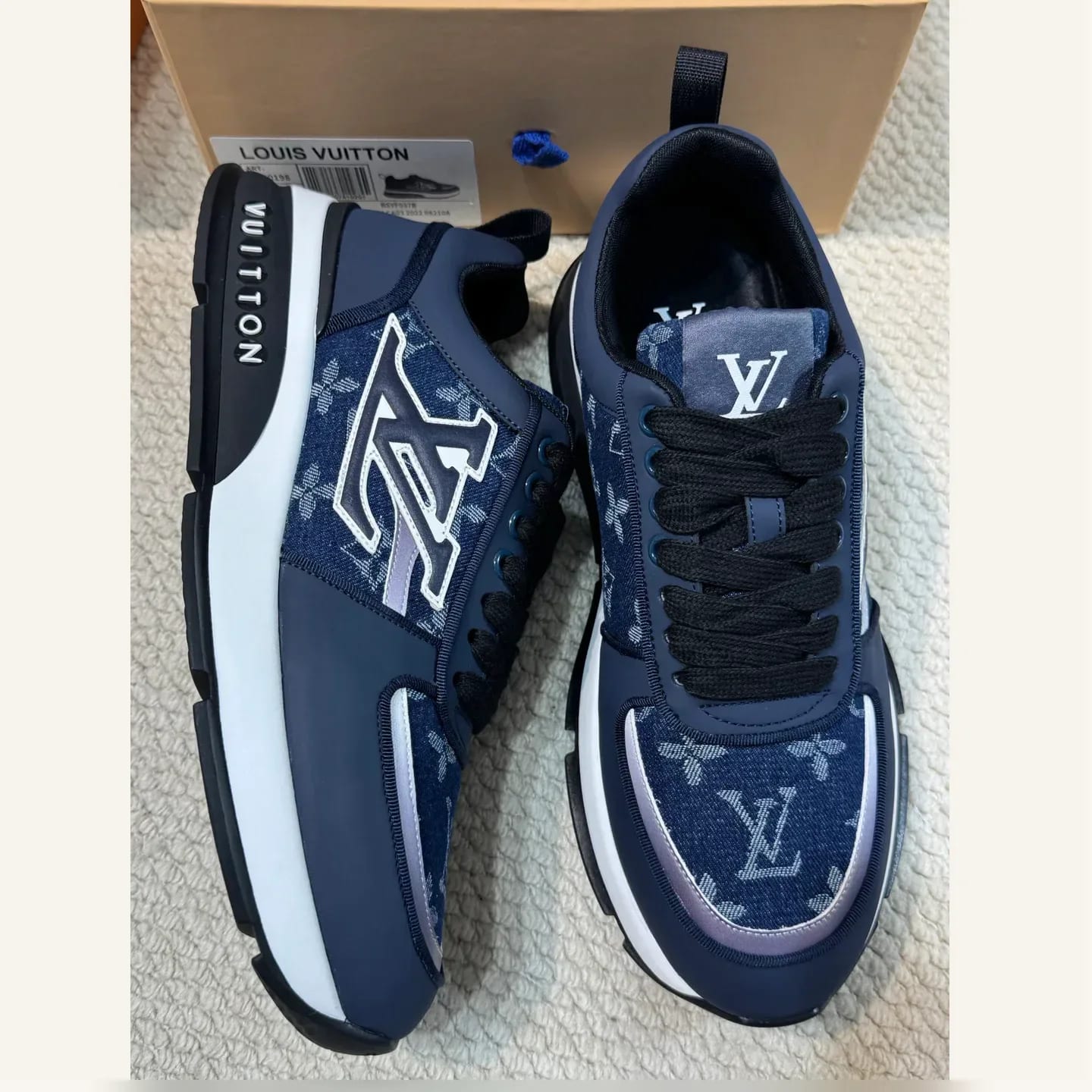 Louis Vuitton LV Runner Tatic Sneaker 縮圖 3