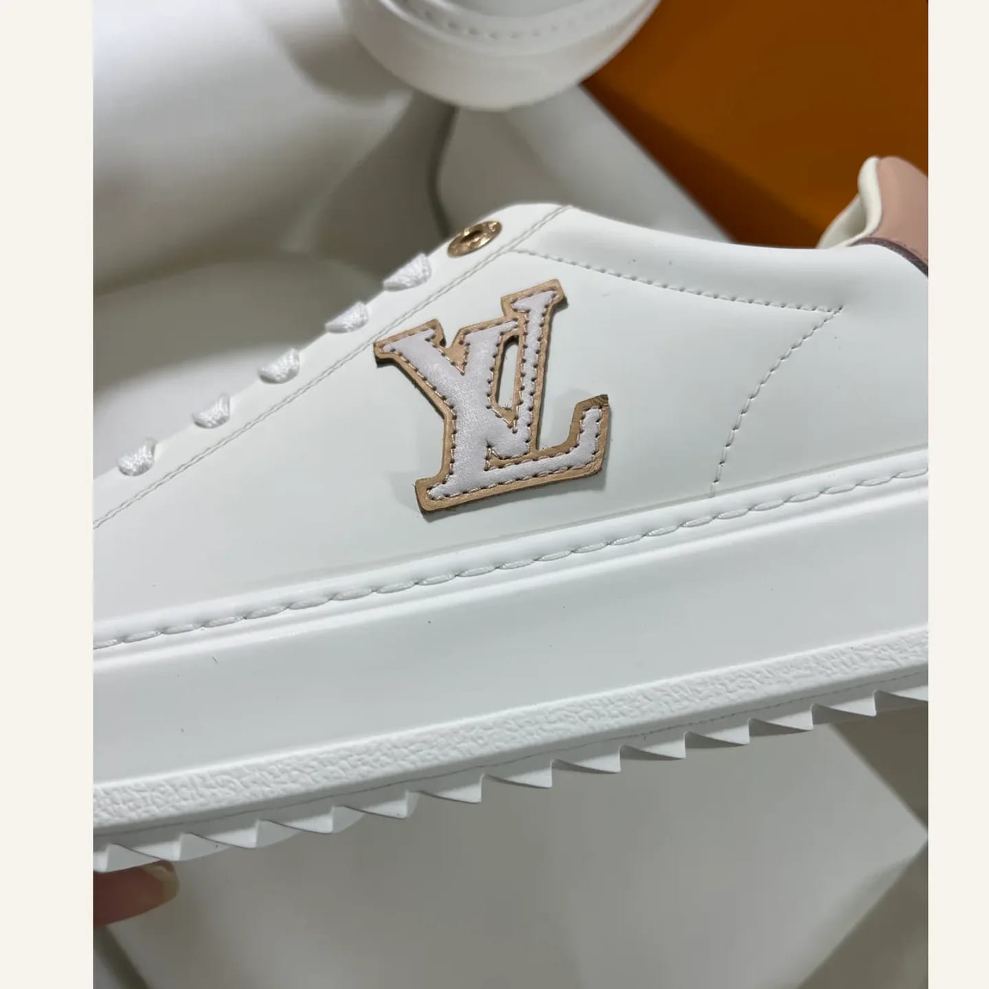 Louis Vuitton Leather Low-top Sneaker 縮圖 4