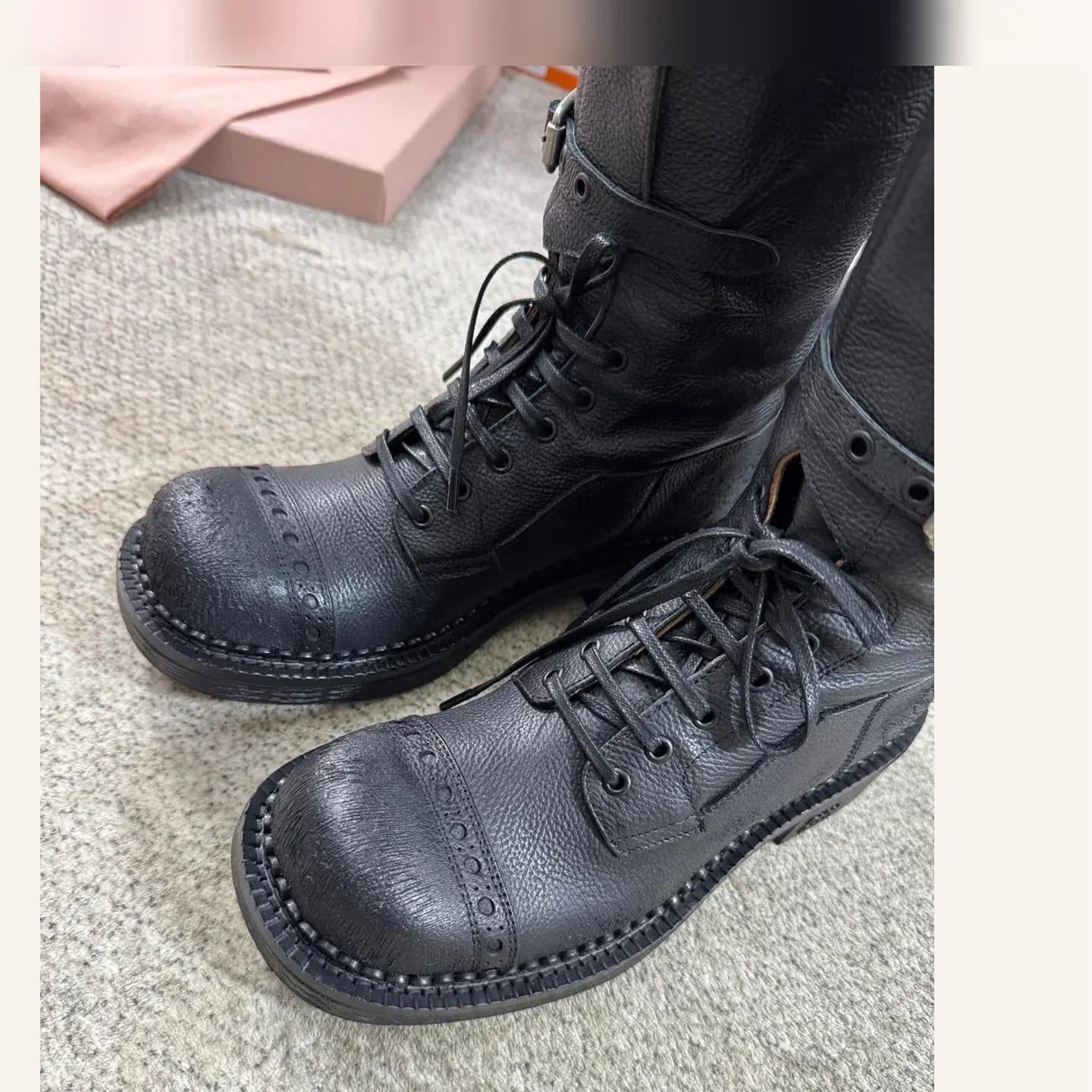 Miu Miu Buckle Biker Boot 縮圖 4