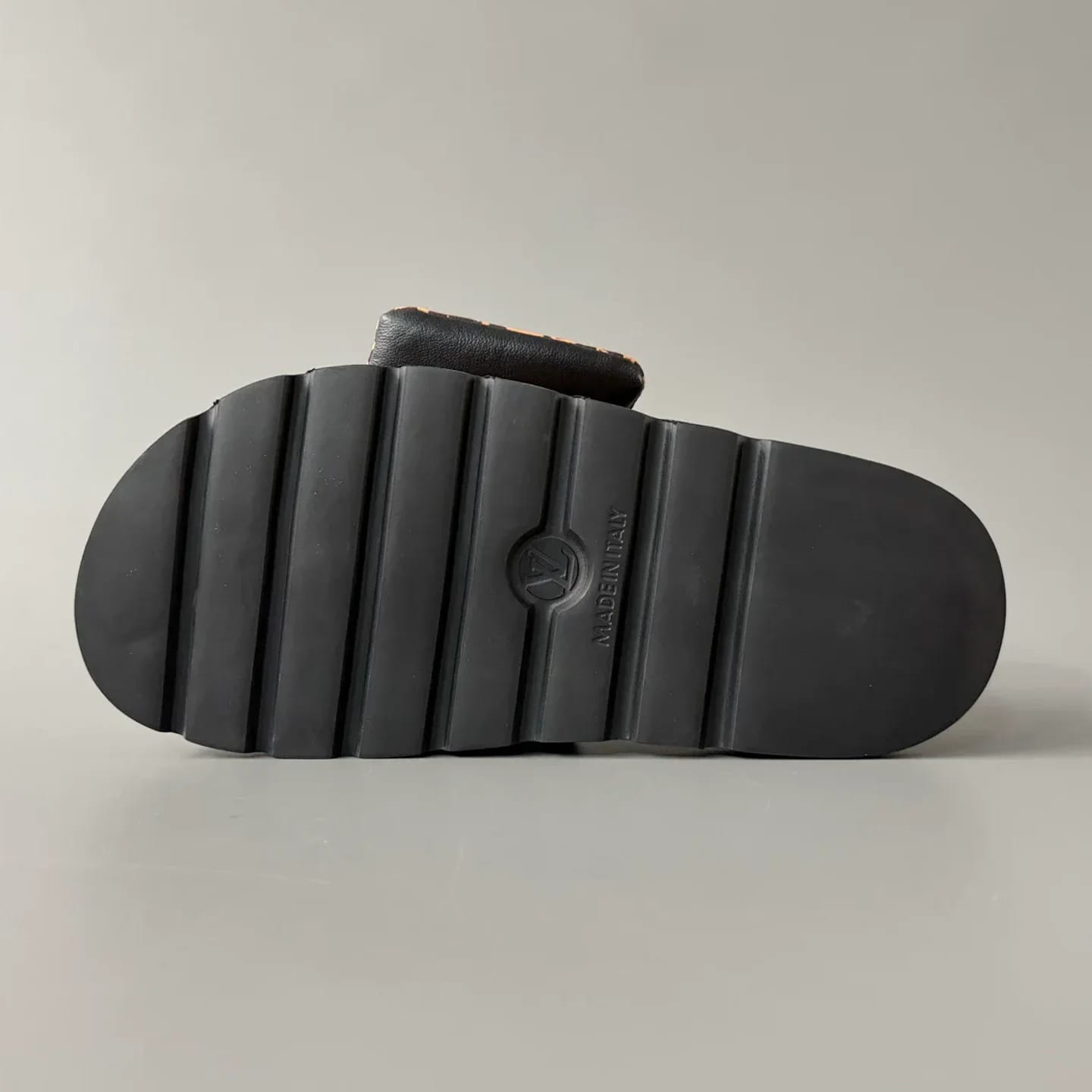 Louis Vuitton Pool Pillow Comfort Mule 縮圖 4