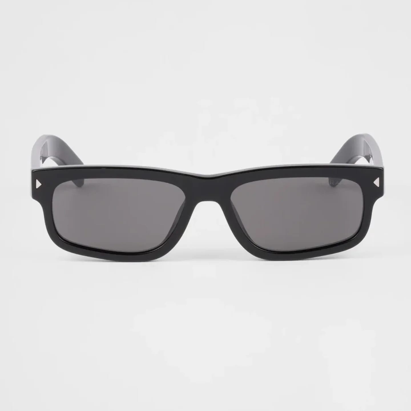 Prada Sunglasses With The Iconic Metal Plaque 縮圖 1