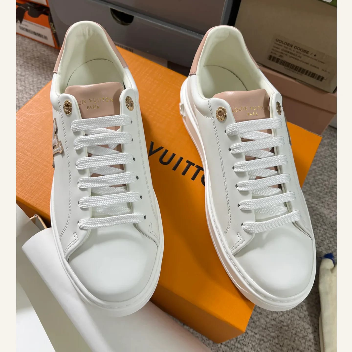 Louis Vuitton Leather Low-top Sneaker 縮圖 2
