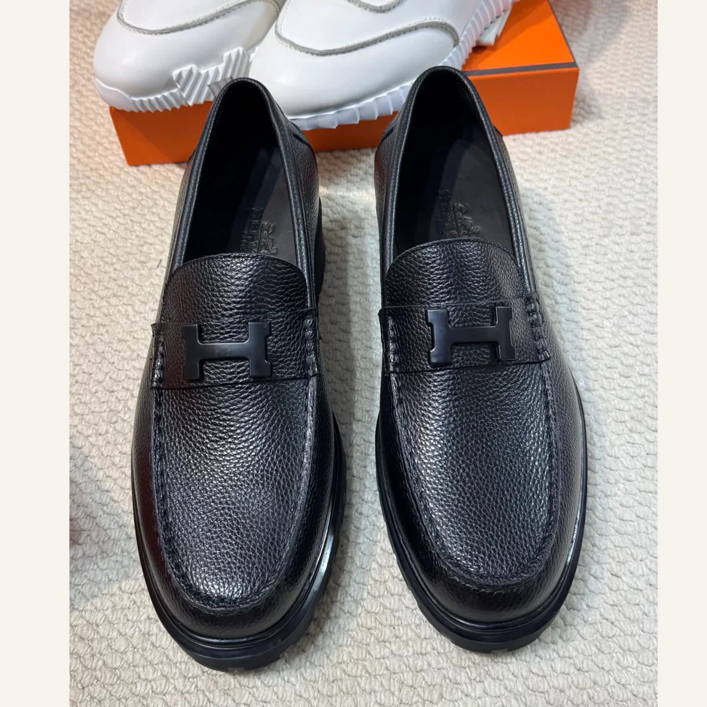 Hermès Paris H-buckle Loafer 縮圖 2