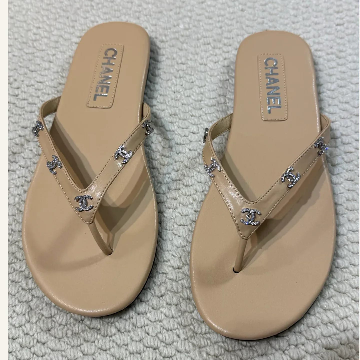 CHANEL Crystal CC Flip-flop Sandal 縮圖 2