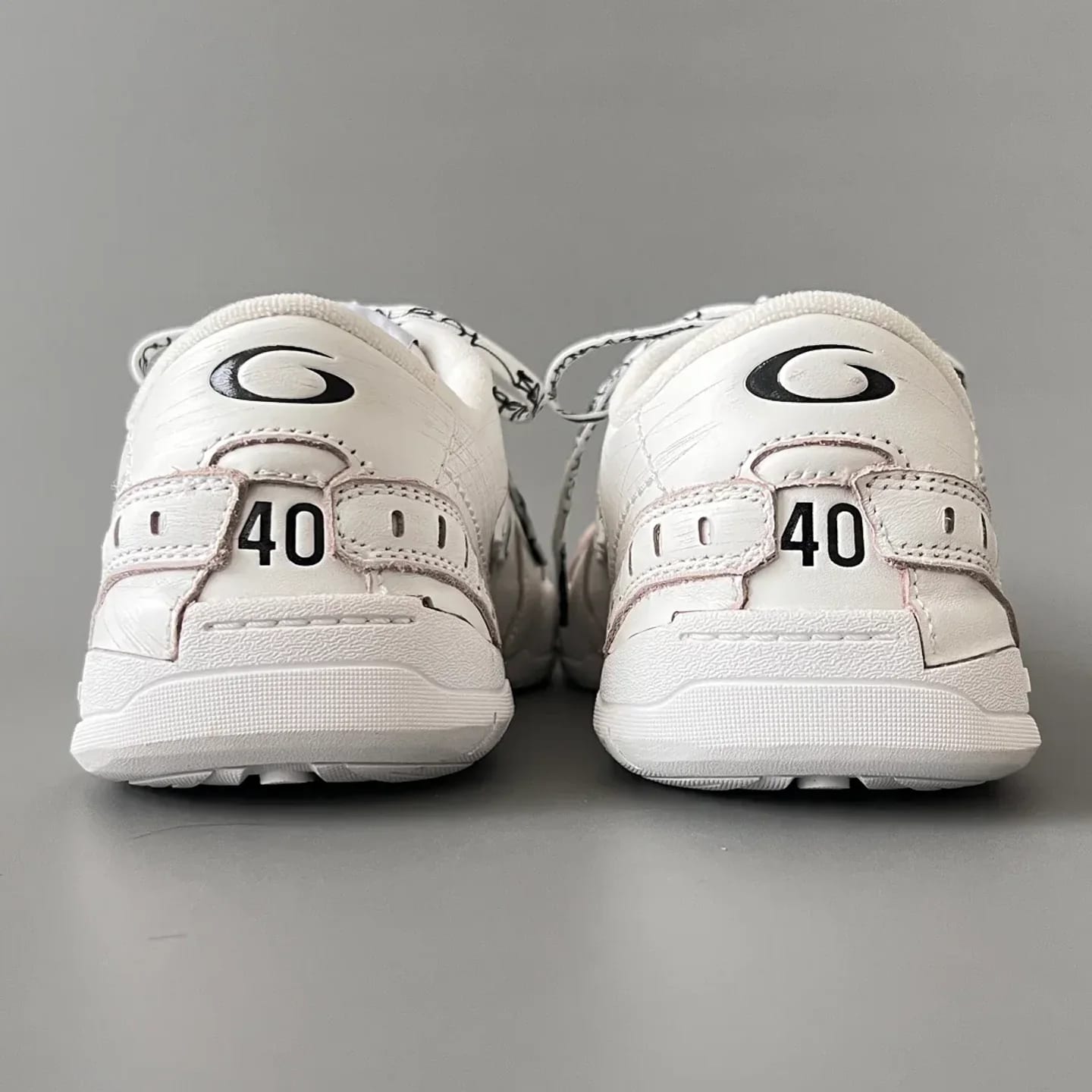 Balenciaga Hamptons Worn-Out Sneaker 縮圖 3